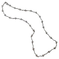 Collier de diamants ronds en forme de cœur naturel  Or blanc 18k