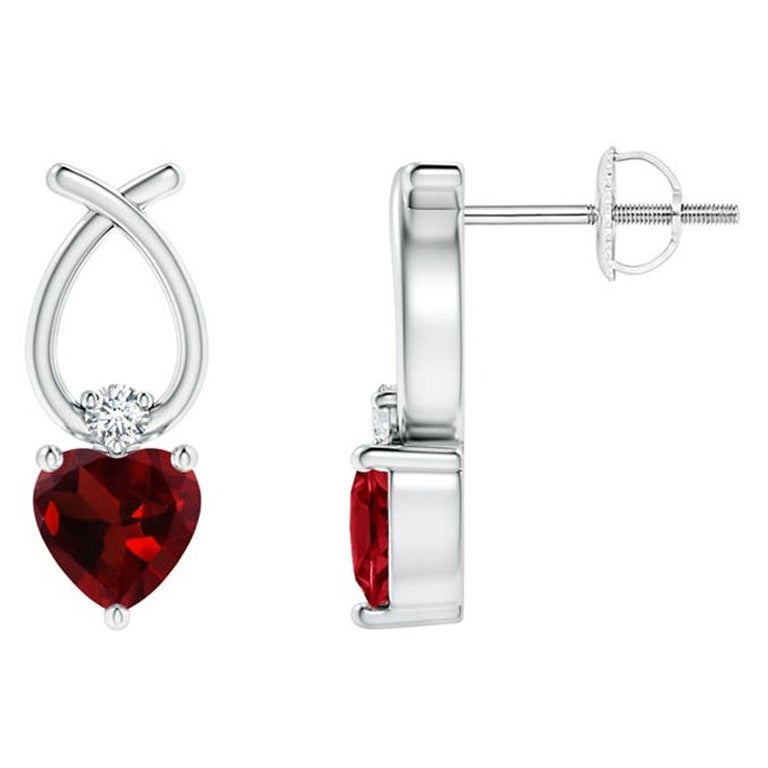 Natural Heart Shaped 0.90ct Garnet Earrings with Diamond in Platinum For Sale
