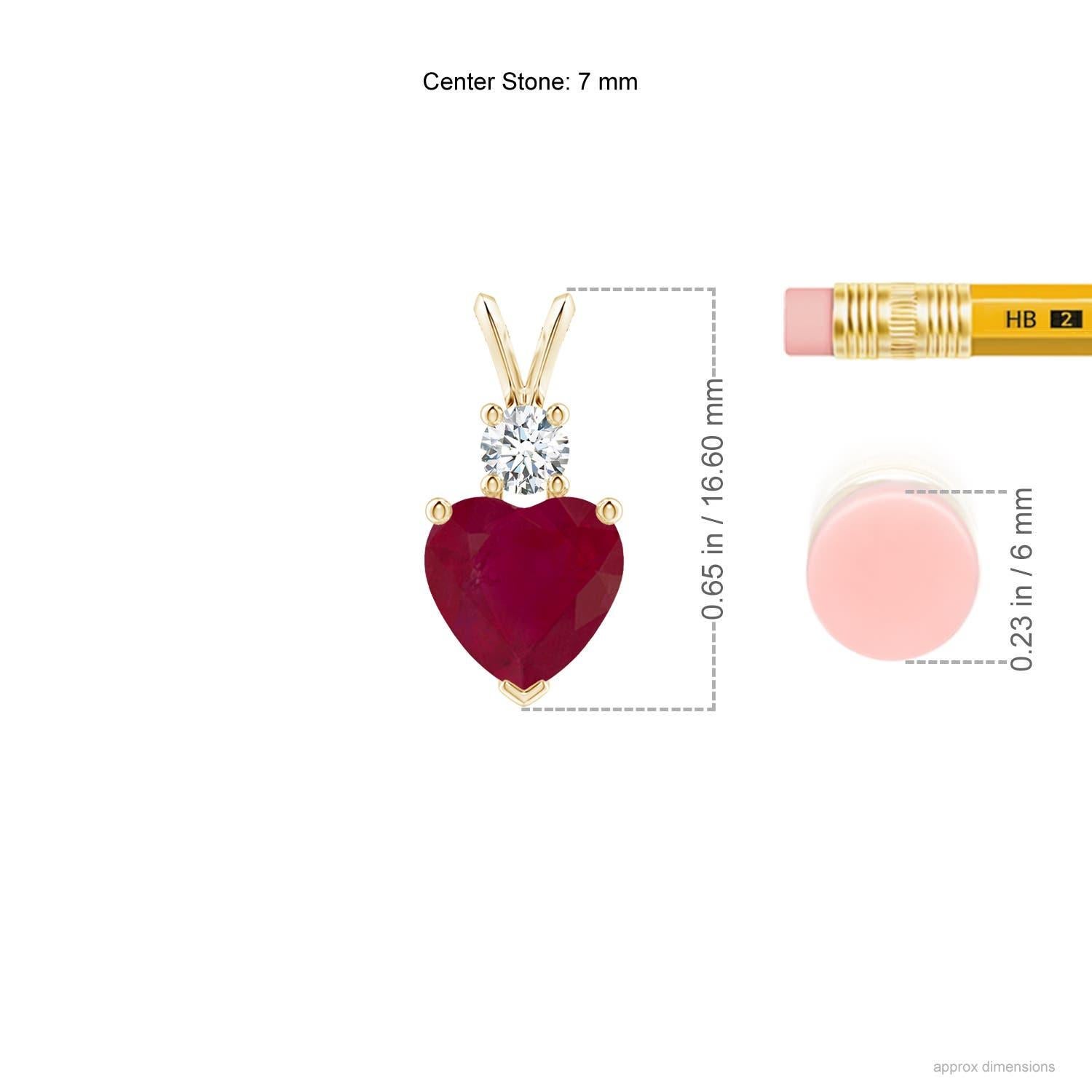 Moderne Pendentif en or jaune 18 carats en forme de cœur en rubis naturel de 1,65 carat en vente