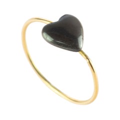 Natural Hematite Heart 9 Karat Yellow Gold Planet Love Boho Band Ring