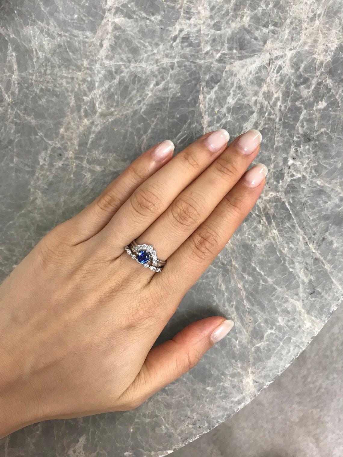 For Sale:  Natural High Quality Blue Sapphire Diamond Engagement Ring in 18K White Gold 2