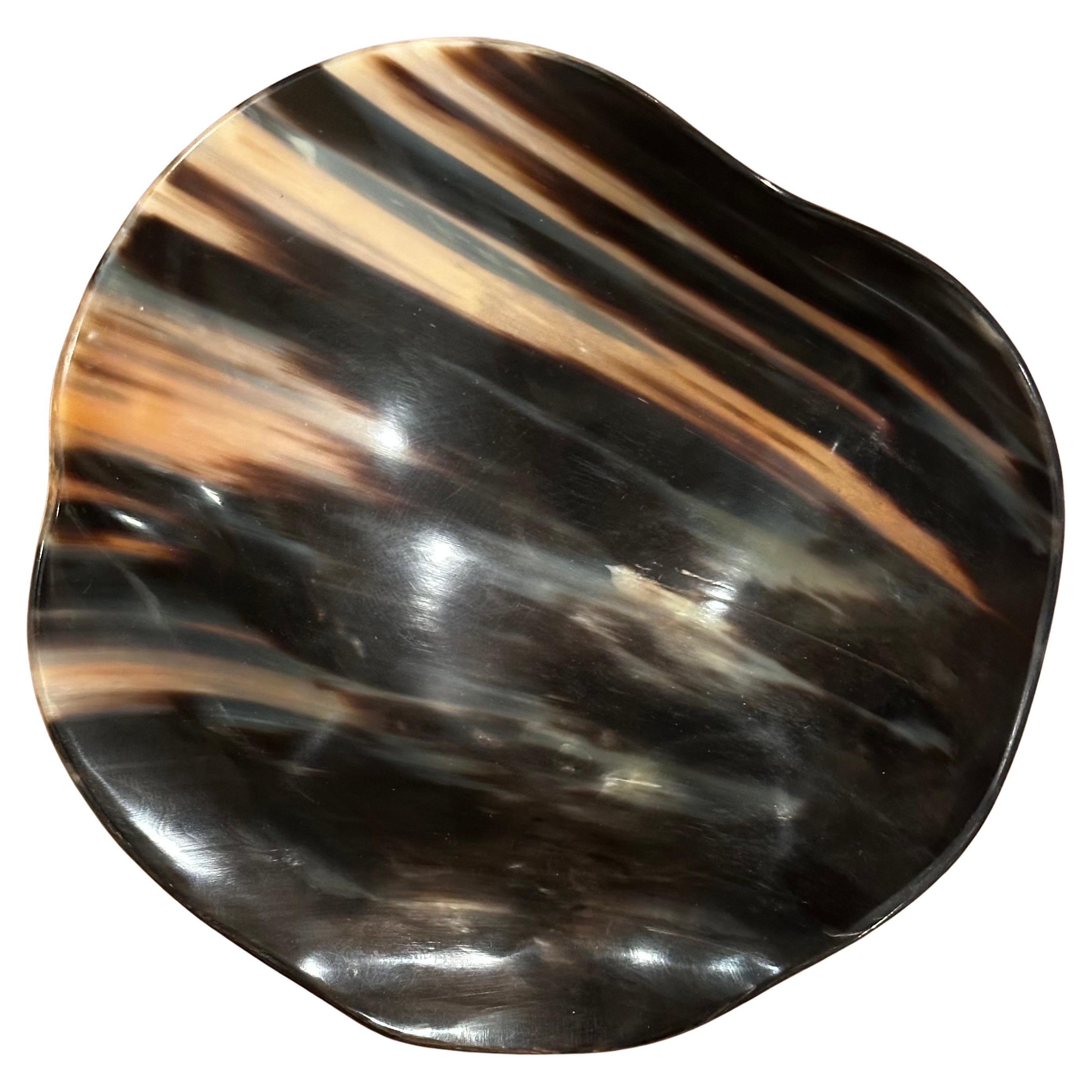 Natural Horn Sockel Schale im Zustand „Gut“ im Angebot in San Diego, CA