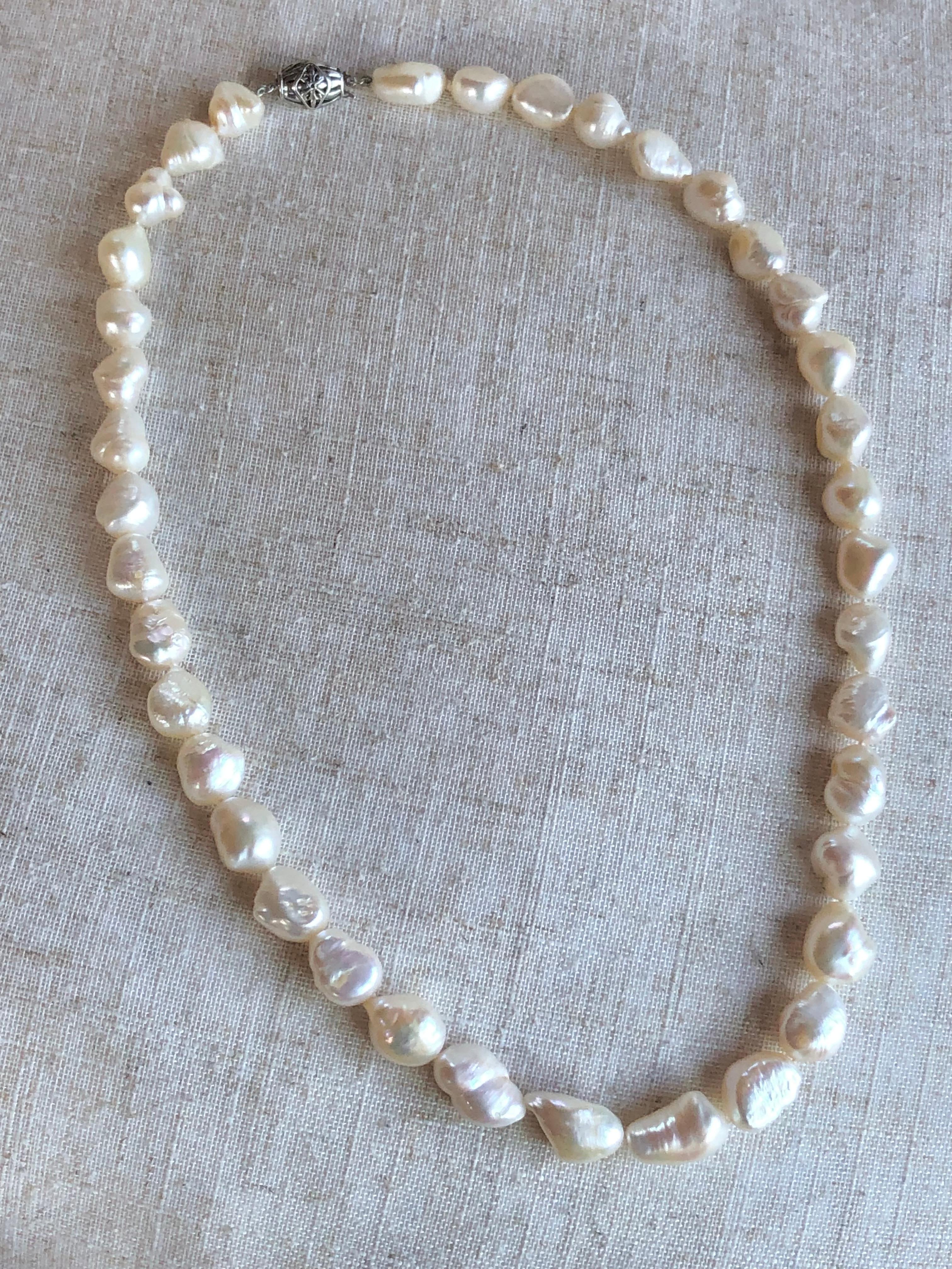 natural baroque pearl