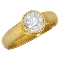 Eisiger Diamantring aus 22 Karat Gold Eisiger Diamantring aus 22 Karat Gold