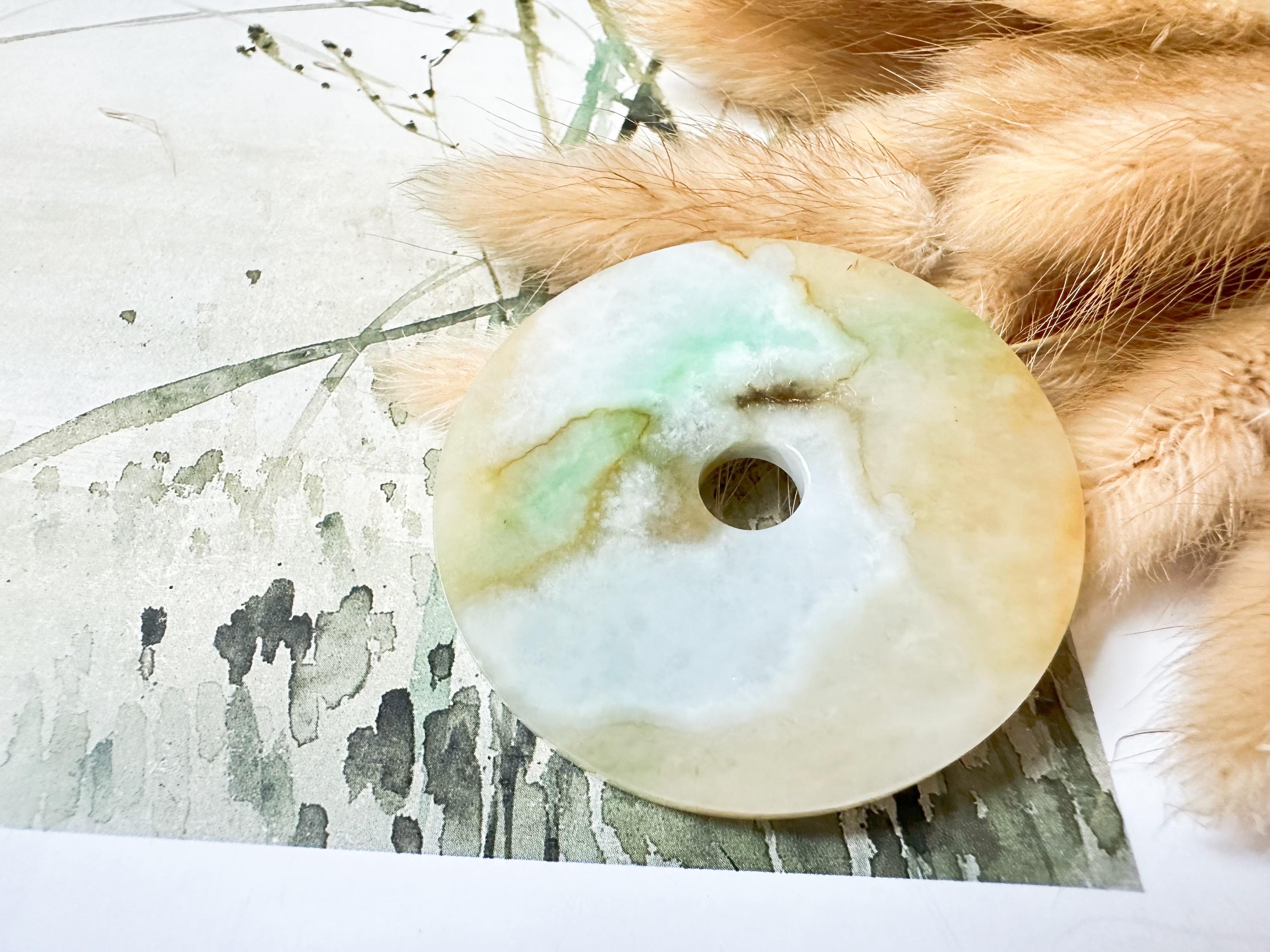 da uomo o donna Pietra naturale di giada allentata a forma di ciambella Tricolore verde, giallo, bianco e aureola. in vendita