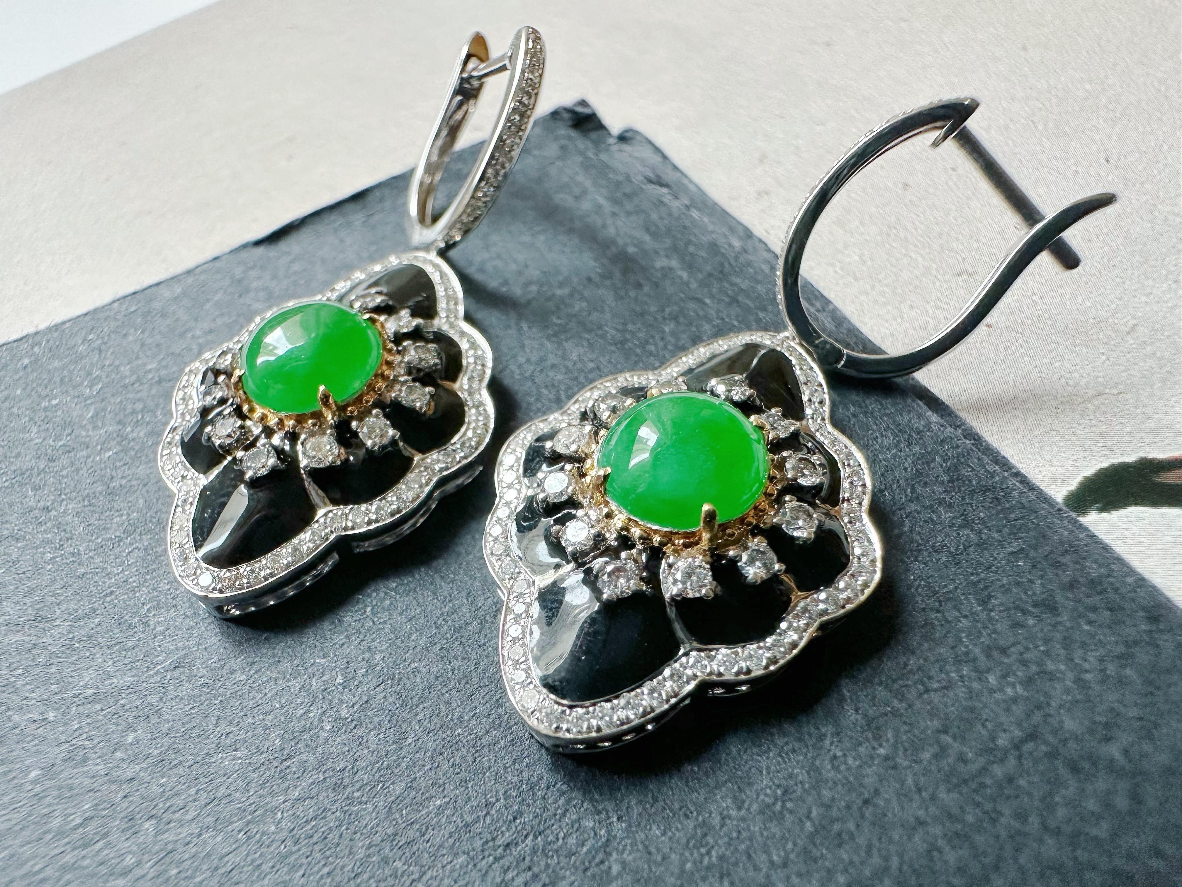 Natural Imperial Green Jade Cabochon Earrings in 18K Gold, Diamond & Black Agate For Sale 4