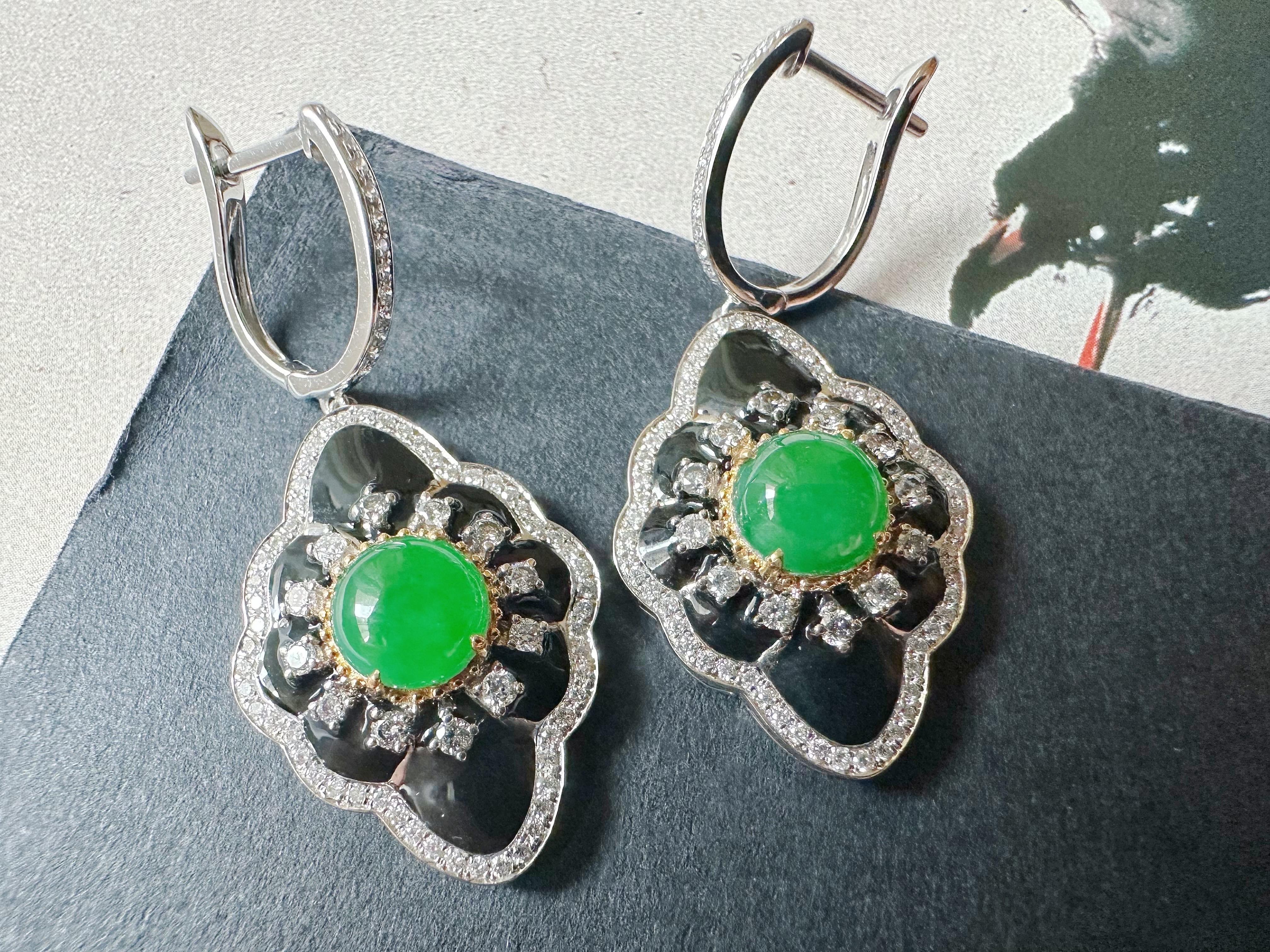 Natural Imperial Green Jade Cabochon Earrings in 18K Gold, Diamond & Black Agate For Sale 5
