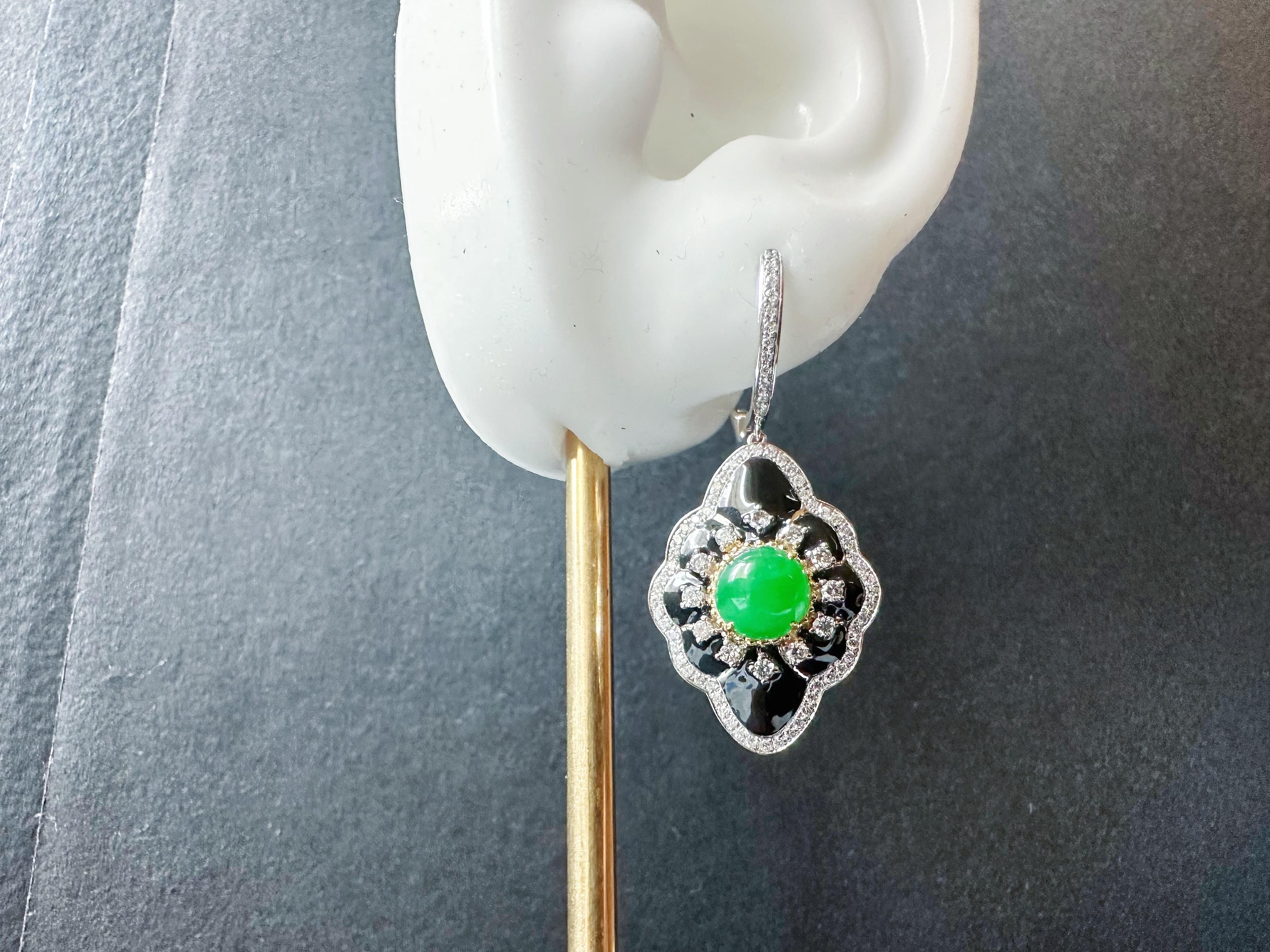 Natural Imperial Green Jade Cabochon Earrings in 18K Gold, Diamond & Black Agate For Sale 11