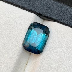 Natürliche Inky Blue Turmalin Cushion Cut 3,70 Karat Lose Edelstein für Ring