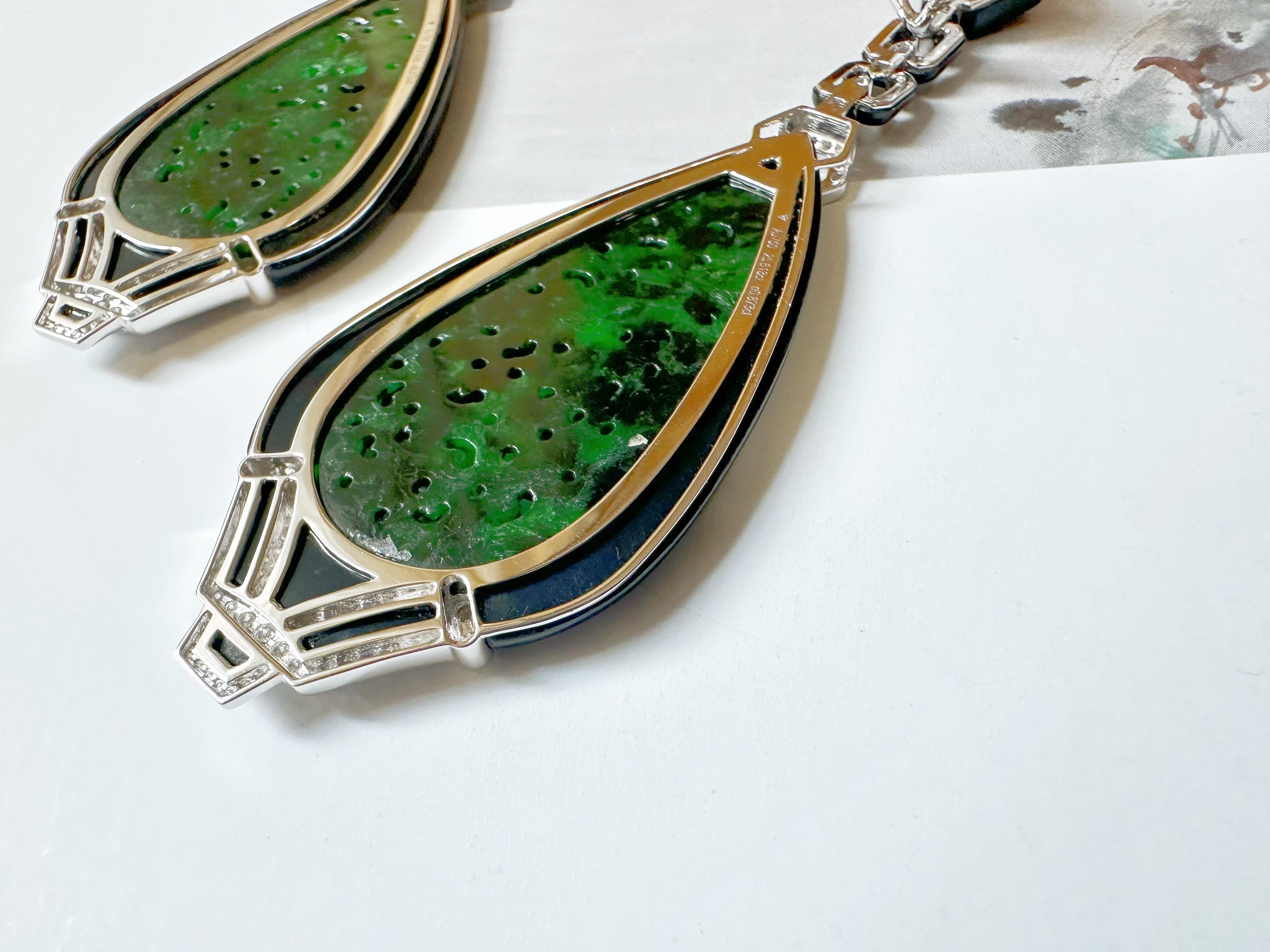 Natural Intense Green Jade Carved Earrings with Black Agate Diamonds 18k Gold For Sale 1