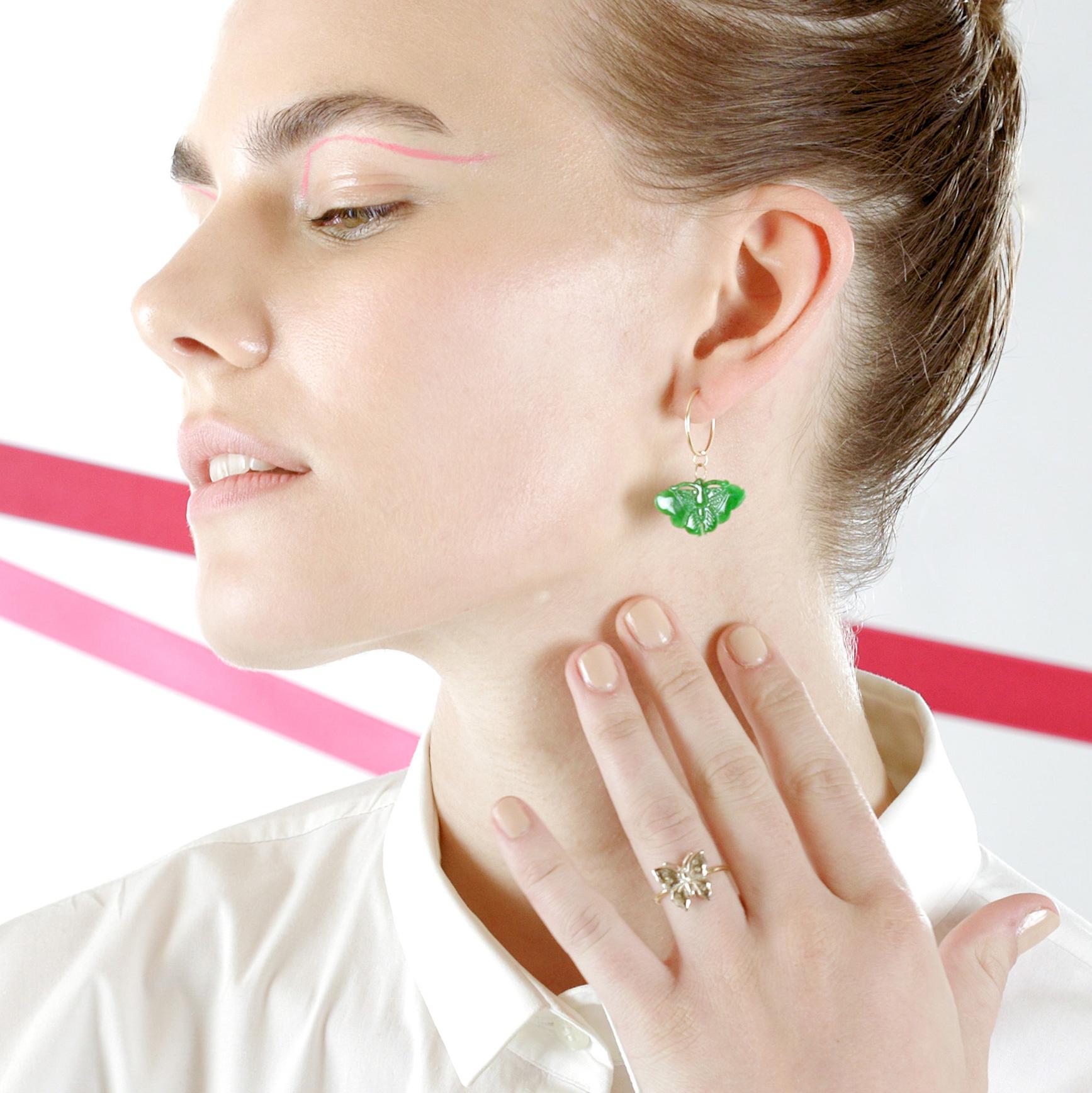 Orecchini a cerchio a farfalla in giada naturale in oro 18 carati Deco INTINI Jewels in vendita 6