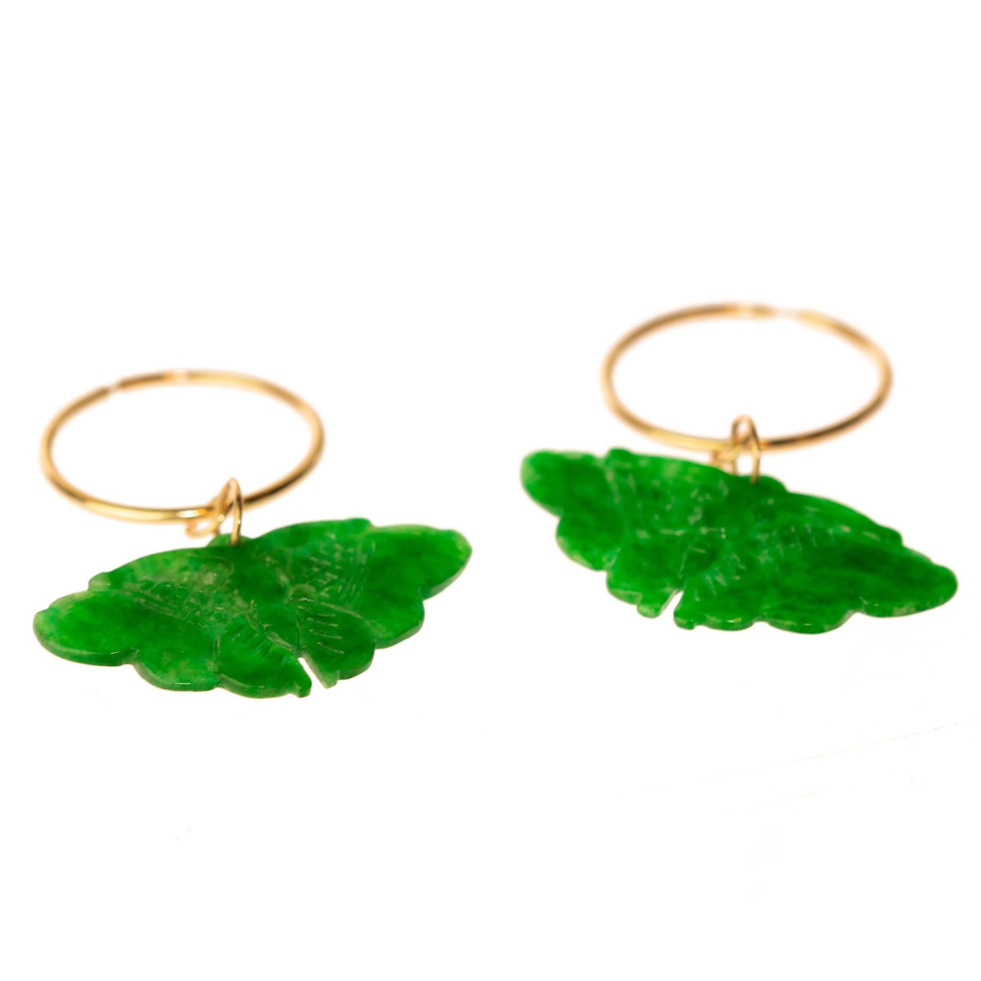 Orecchini a cerchio a farfalla in giada naturale in oro 18 carati Deco INTINI Jewels in vendita 1