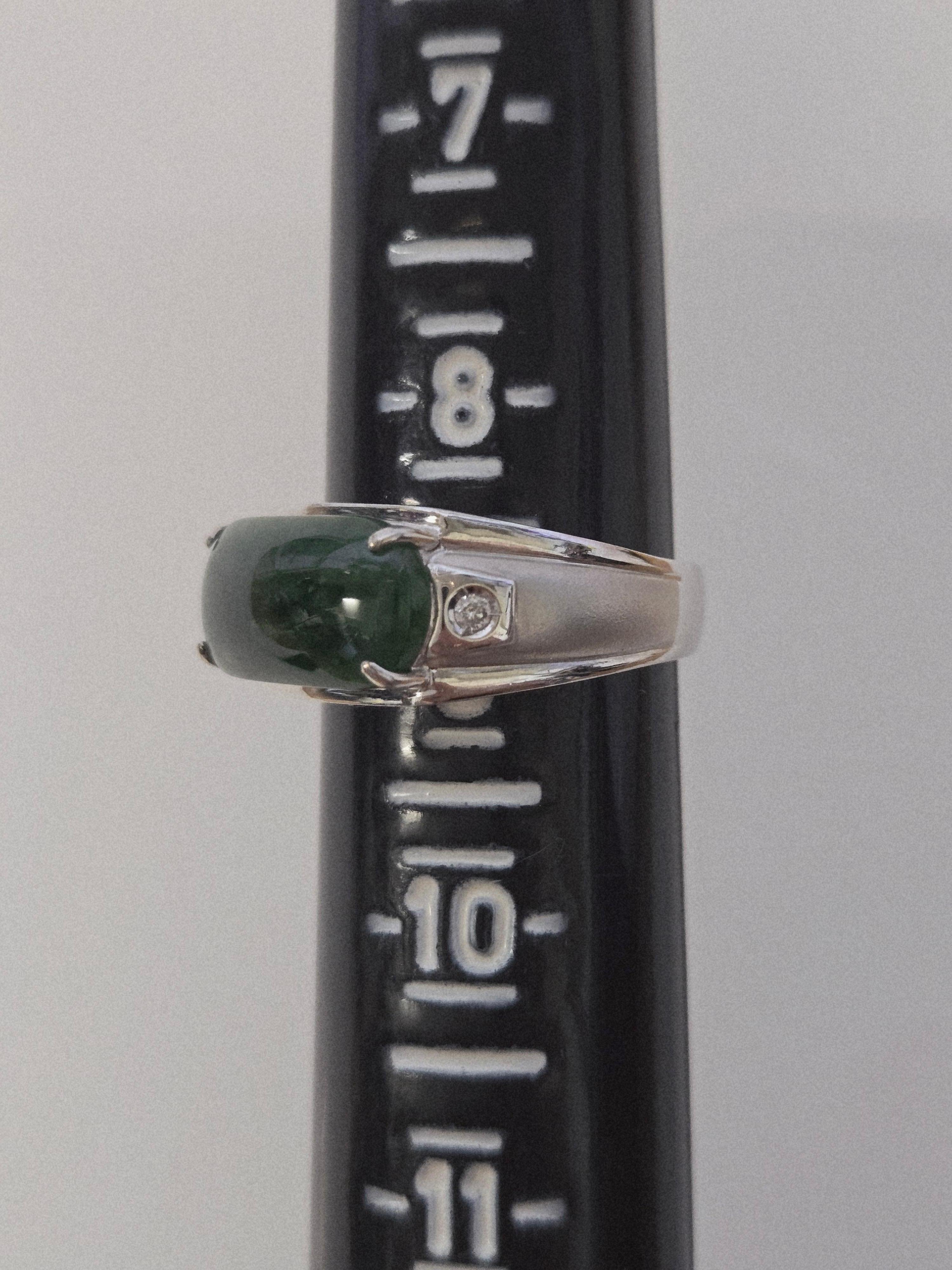 Natural Jade and Diamond Ring in vendita 5