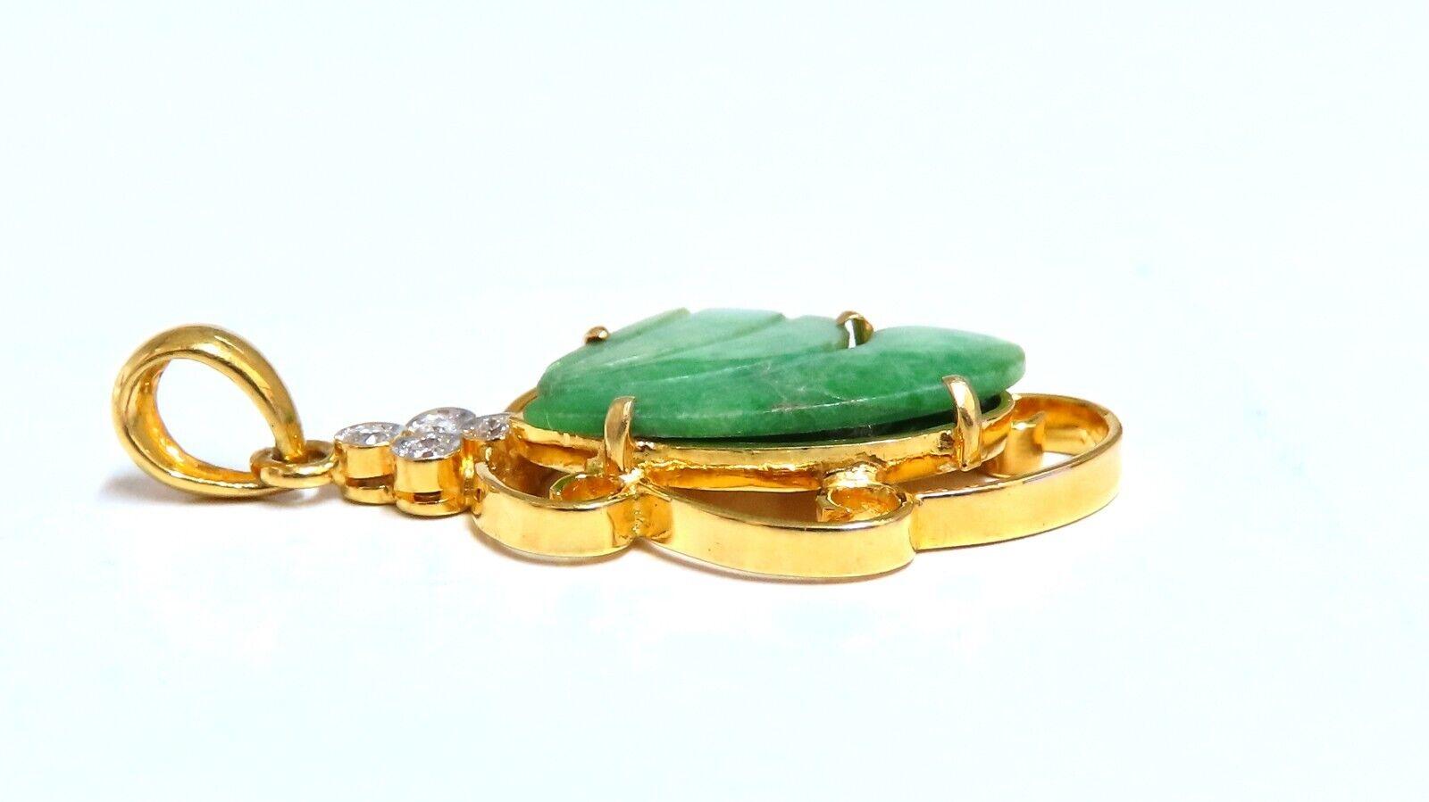 Natural Jade Carved Diamond Pendant 18kt .07ct In New Condition For Sale In New York, NY