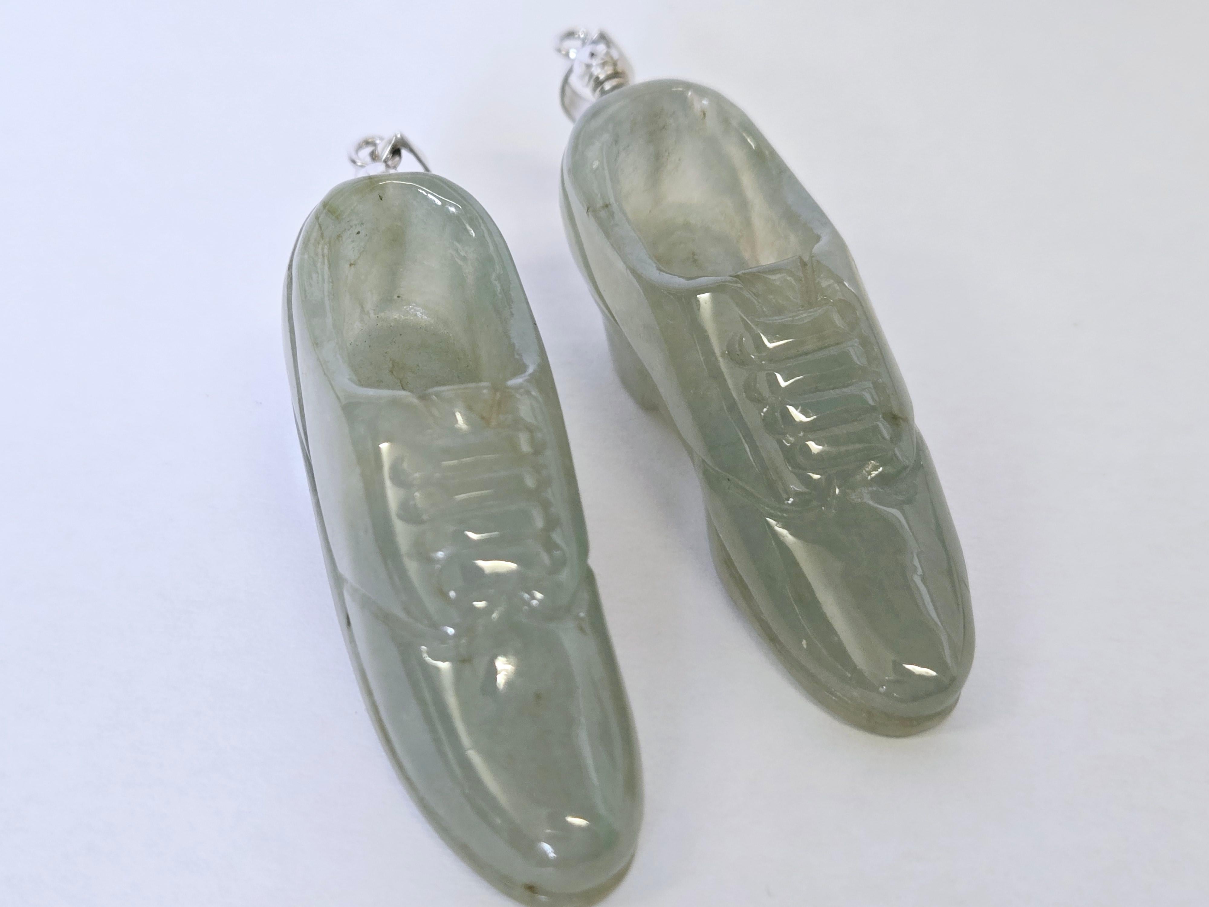 Pendentifs Paire de breloques pour chaussures en Jade Naturel en vente 4