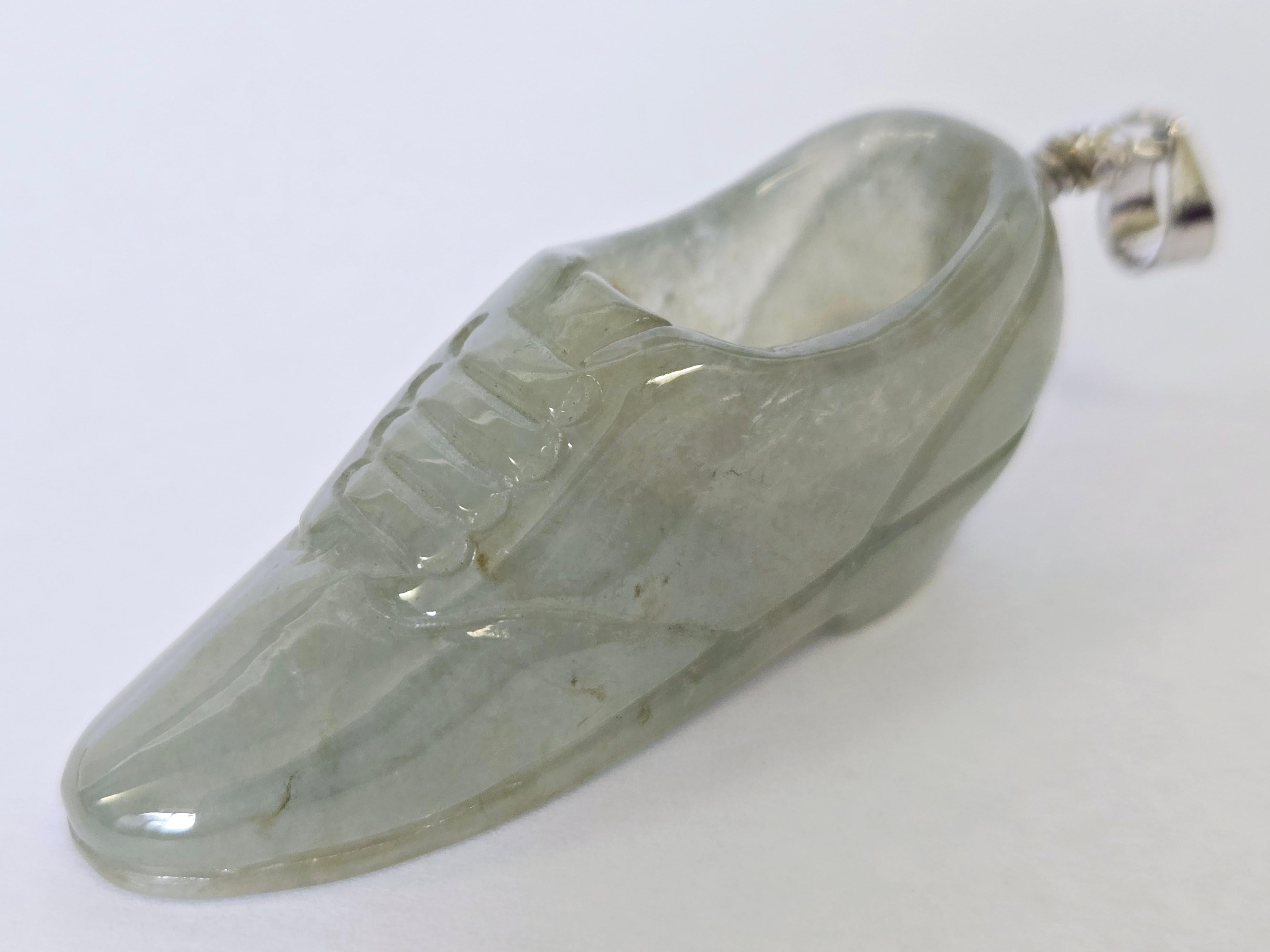 Pendentifs Paire de breloques pour chaussures en Jade Naturel en vente 6