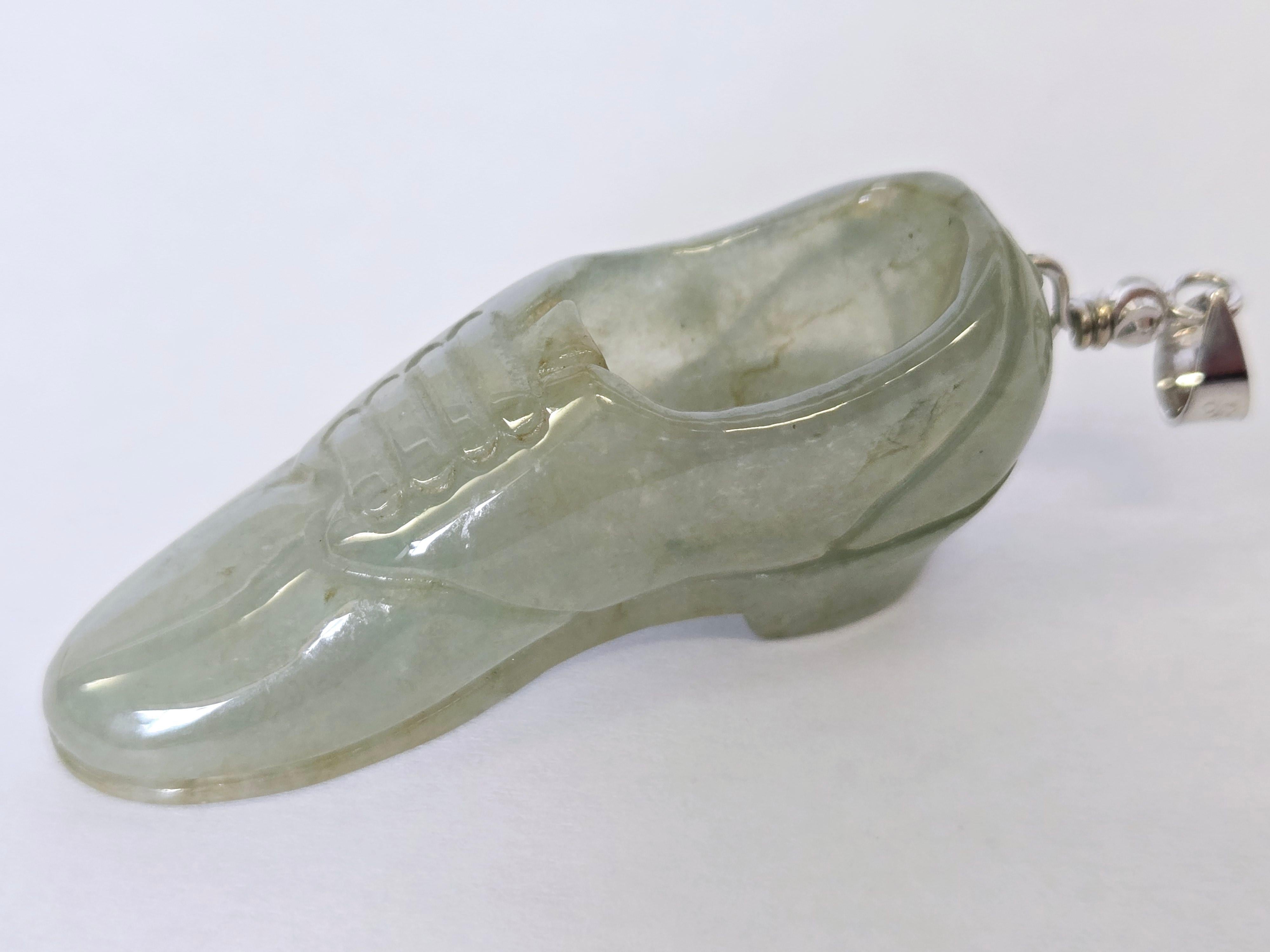 Pendentifs Paire de breloques pour chaussures en Jade Naturel en vente 10