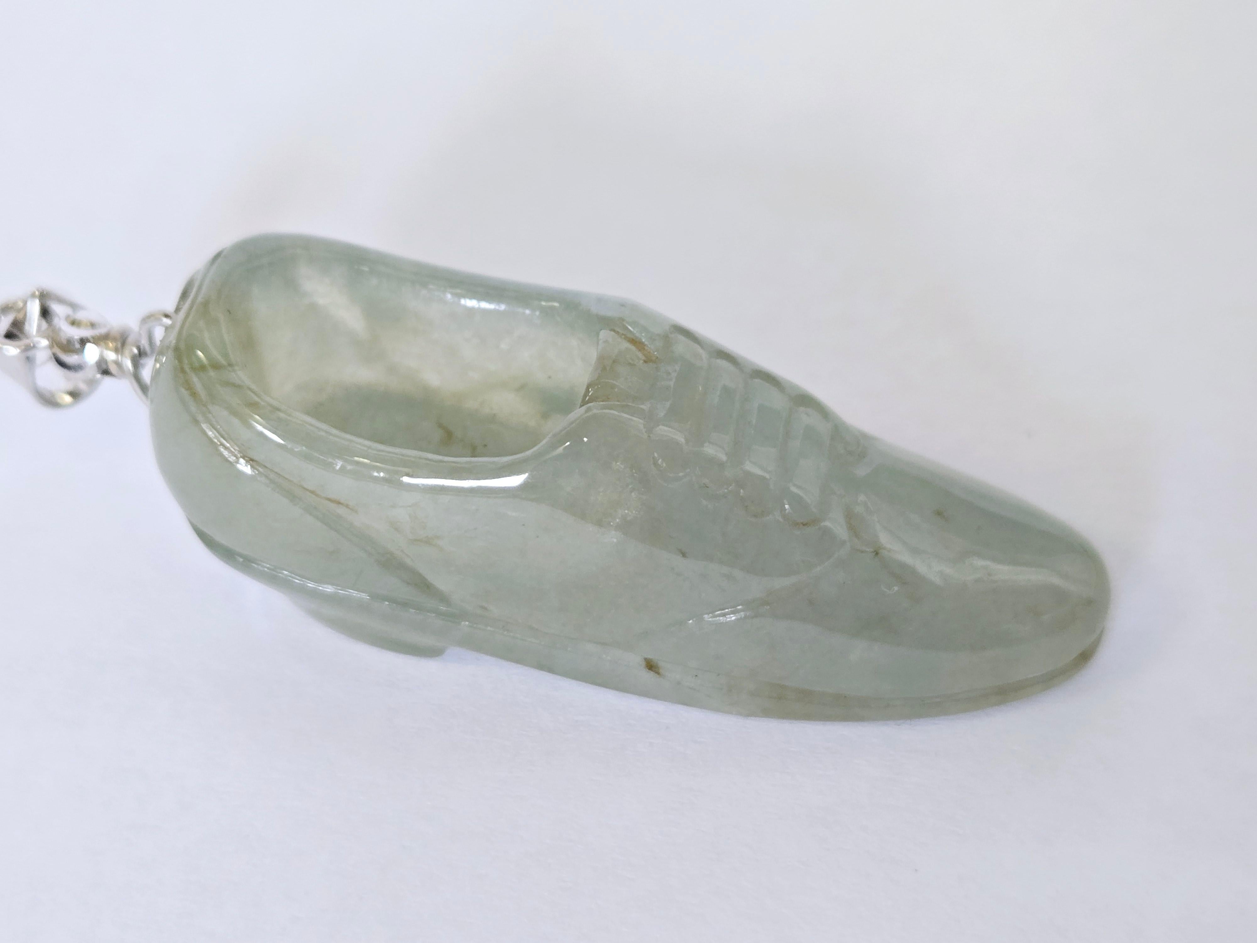Pendentifs Paire de breloques pour chaussures en Jade Naturel en vente 12