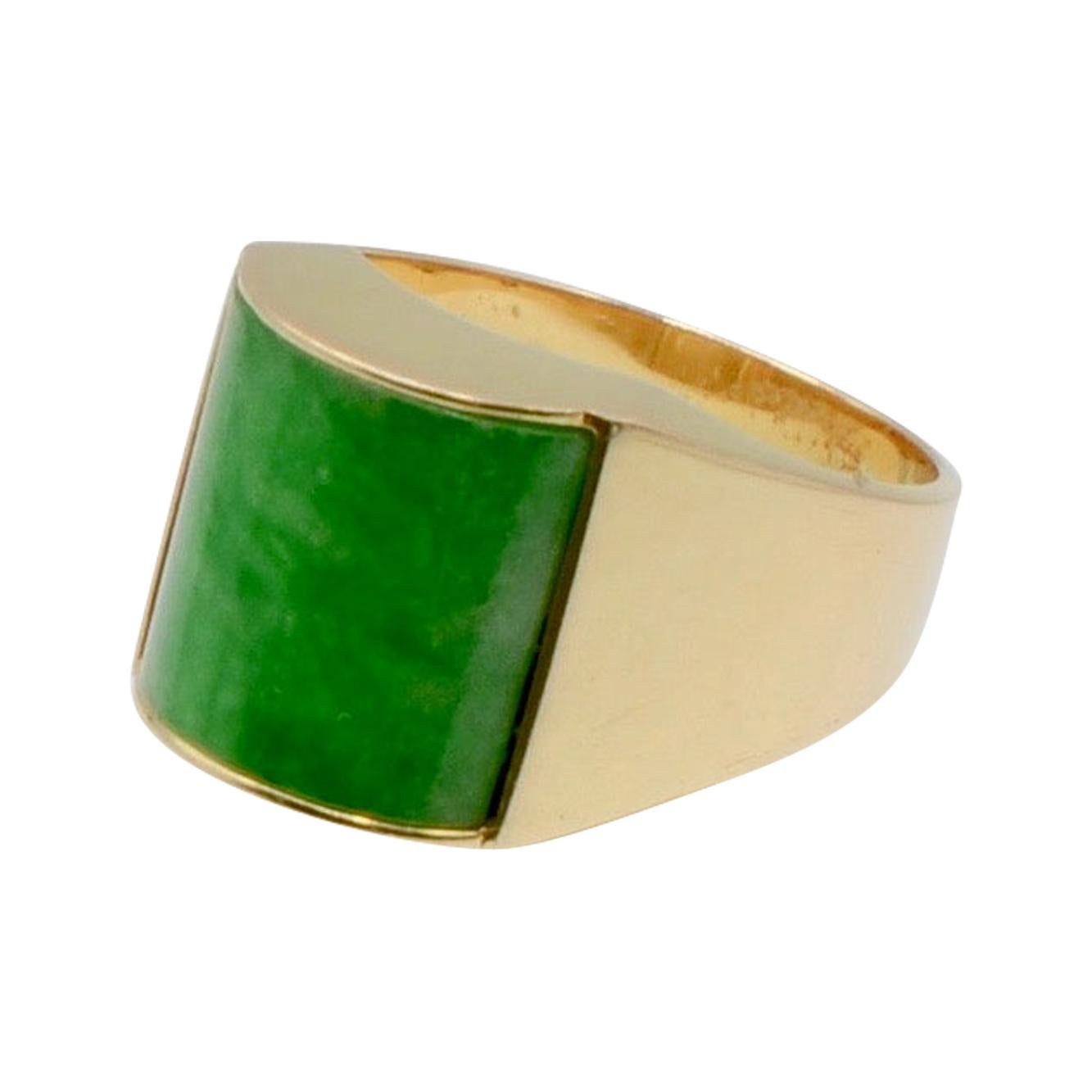 Natural Jade Vibrant Green 14 Karat Gold Signet Ring