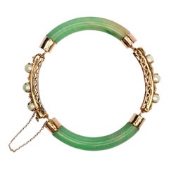 Retro Natural Jadeite and Pearl Bracelet from Midcentury is Unique and Glamorous