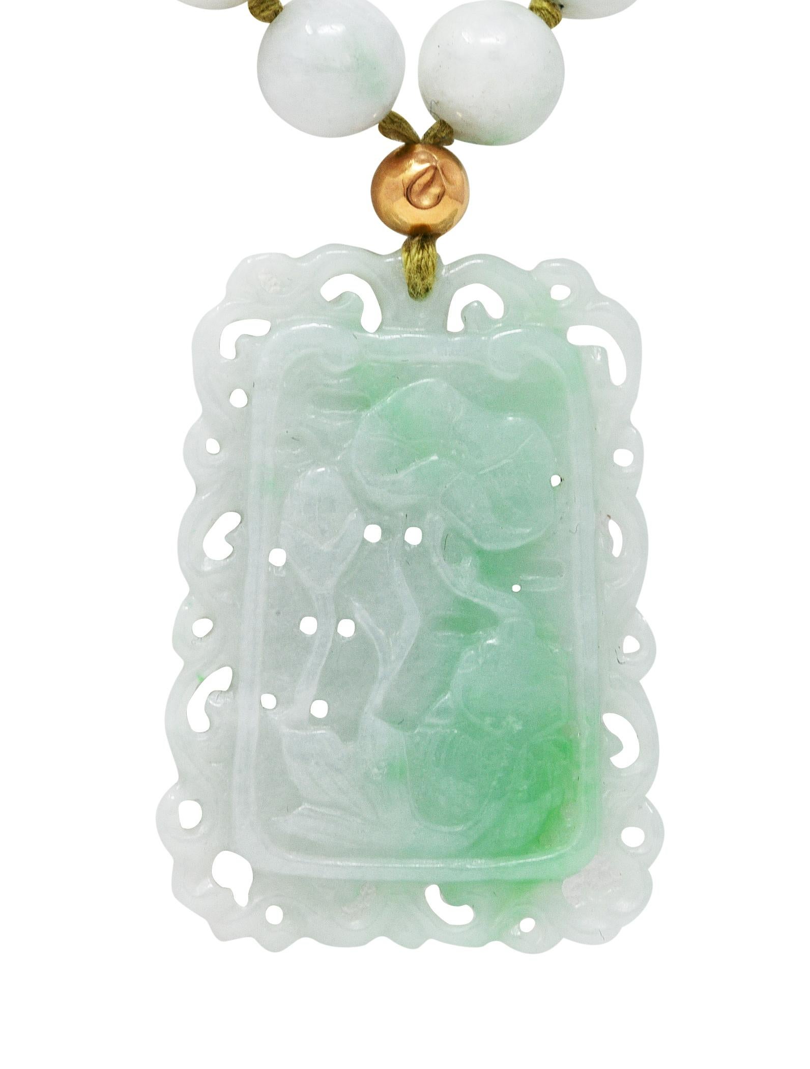 Contemporary Natural Jadeite Jade 14 Karat Yellow Gold Bead Strand Carved Vintage Necklace For Sale
