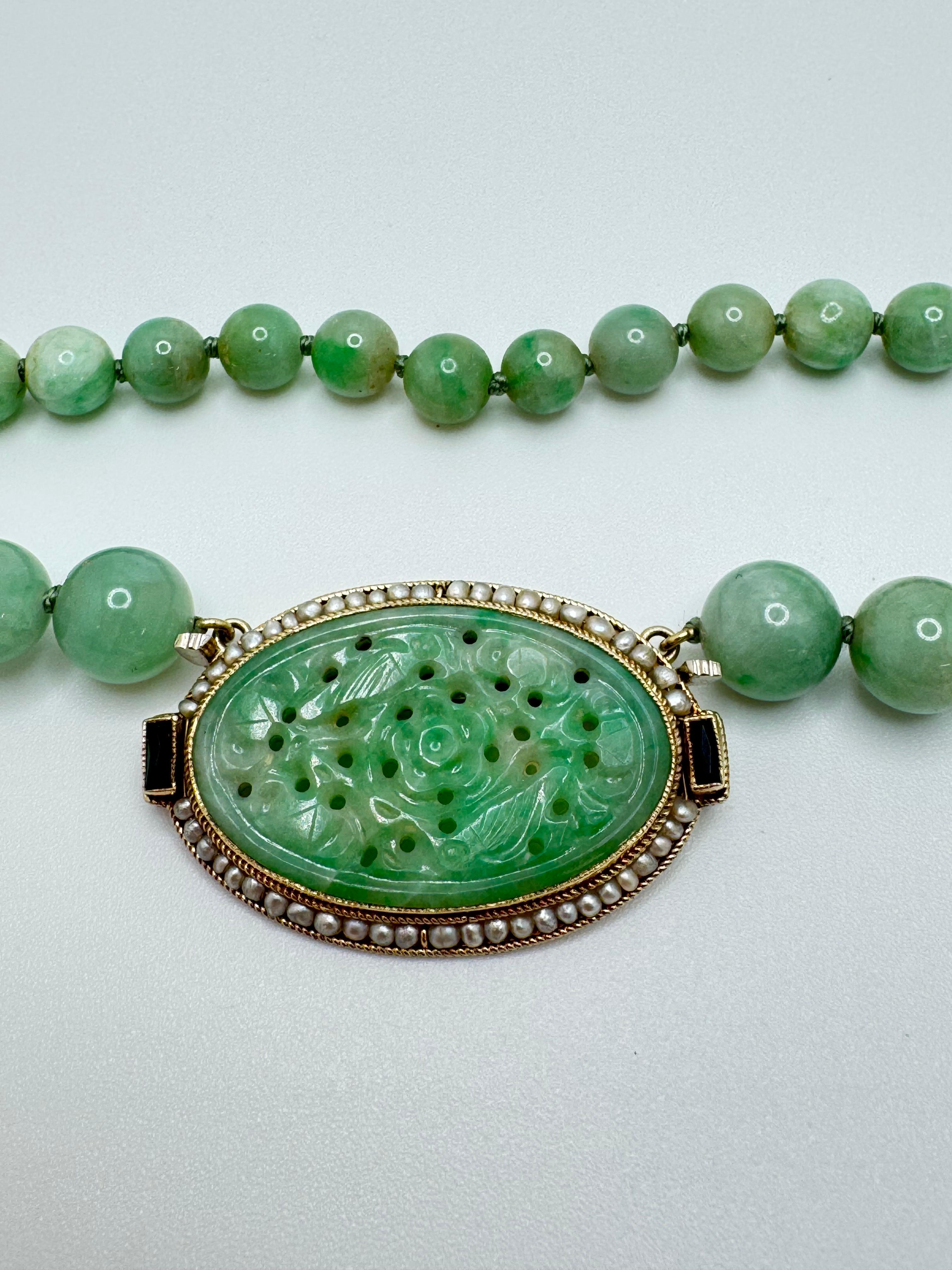 Art Déco Verdant Harmony Multi-Strand Beaded Necklace in vendita
