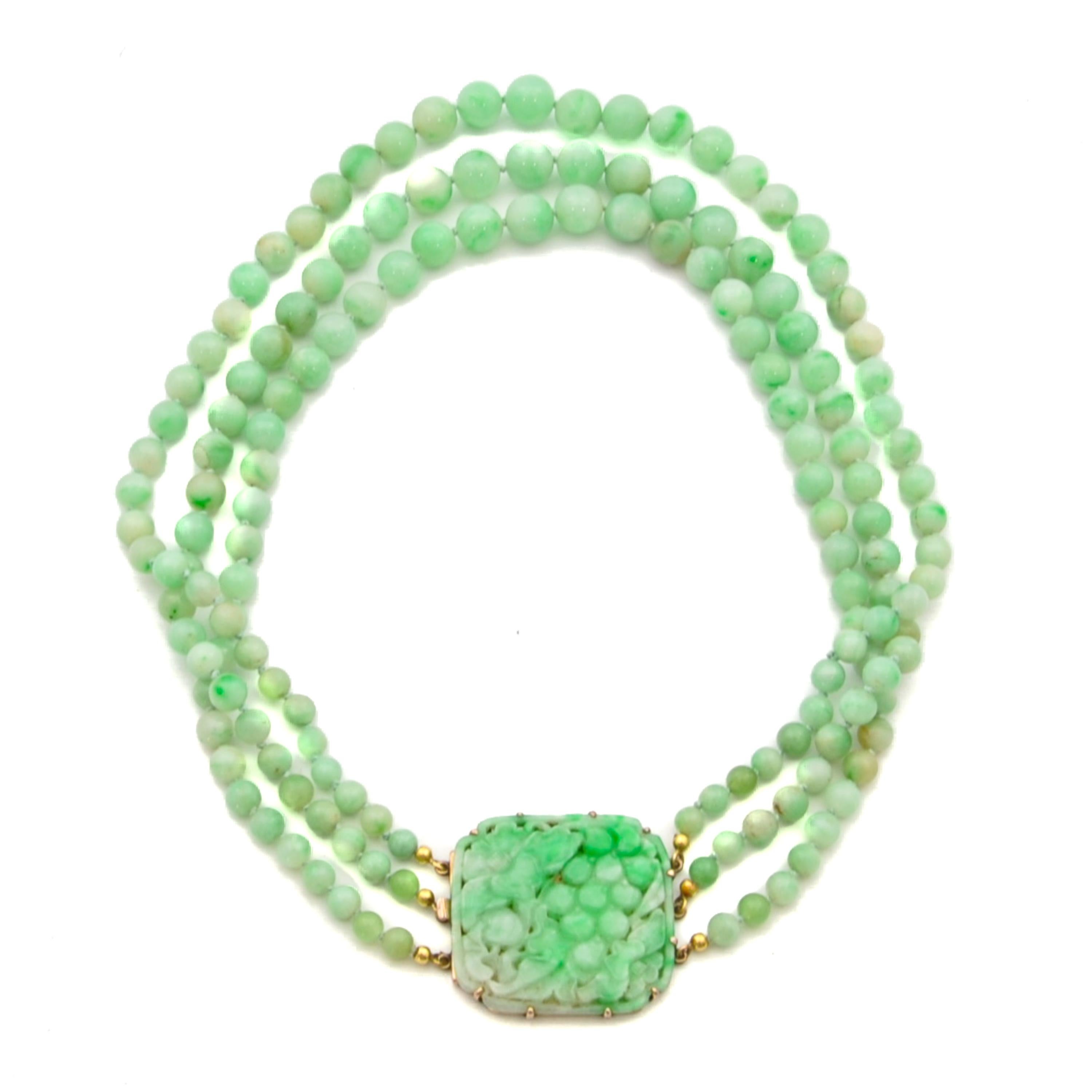 Collana di perline di giada naturale a più fili, certificata A-Jade In condizioni buone in vendita a Rotterdam, NL