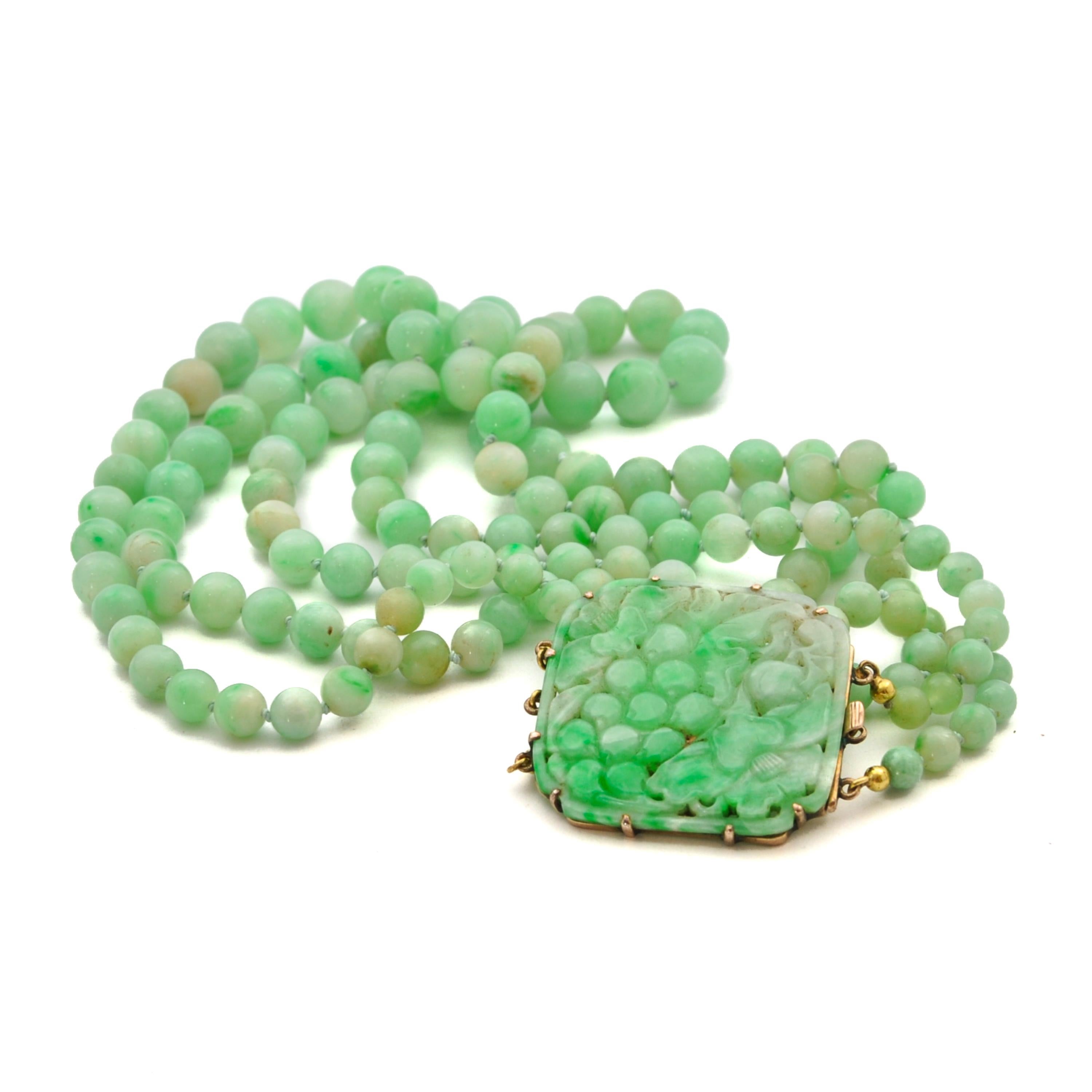 Collana di perline di giada naturale a più fili, certificata A-Jade in vendita 1