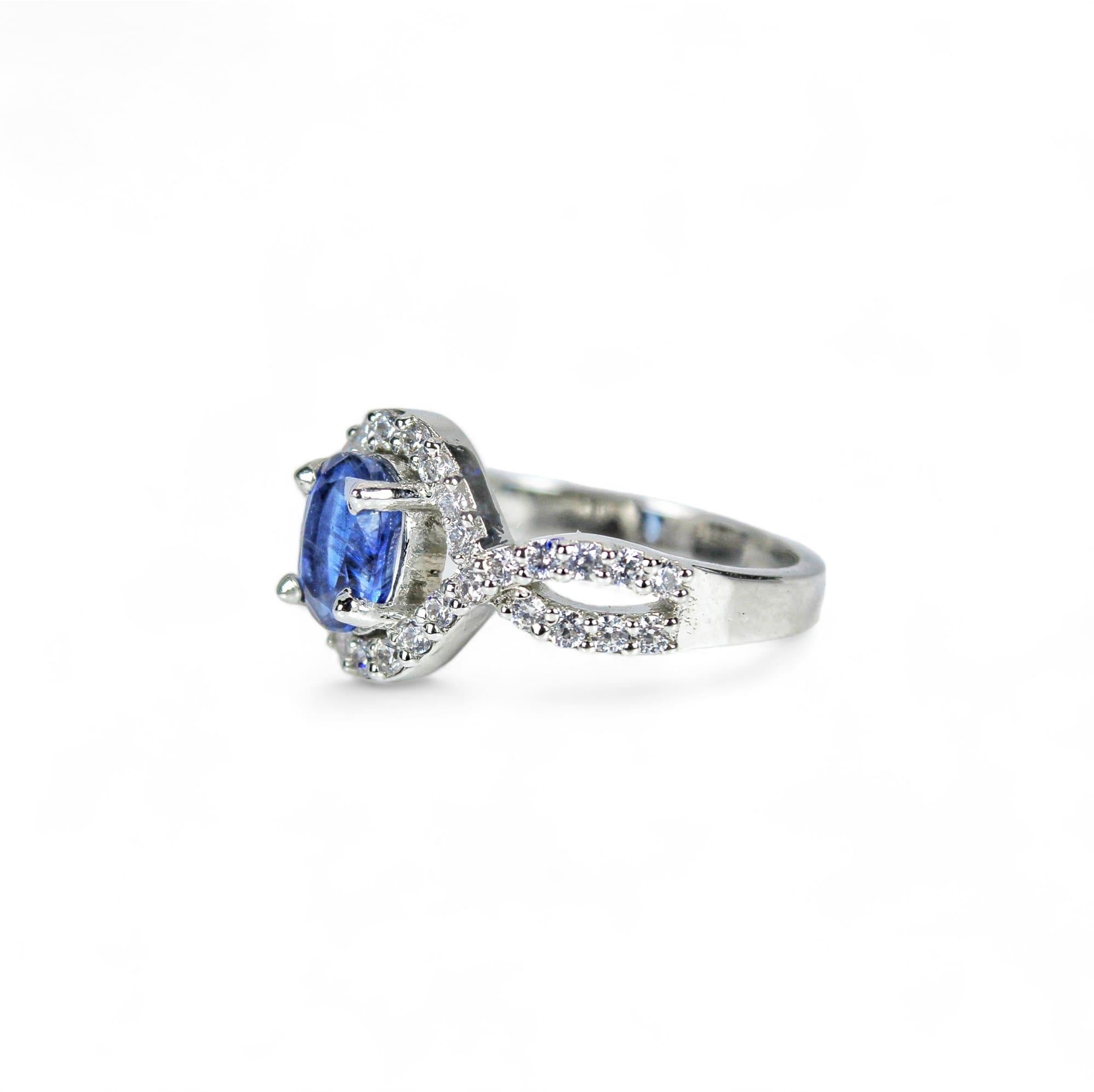 Oval Cut Natural Kyanite Gemstone Ring For Sale