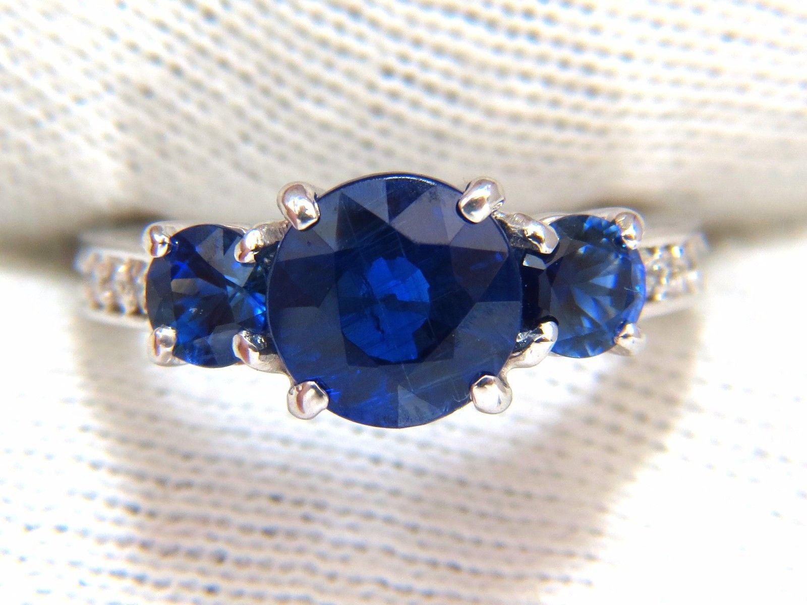 Natural Kyanite Sapphire Diamonds Ring 3.74 Carat Vivid Blue 14 Karat In New Condition In New York, NY