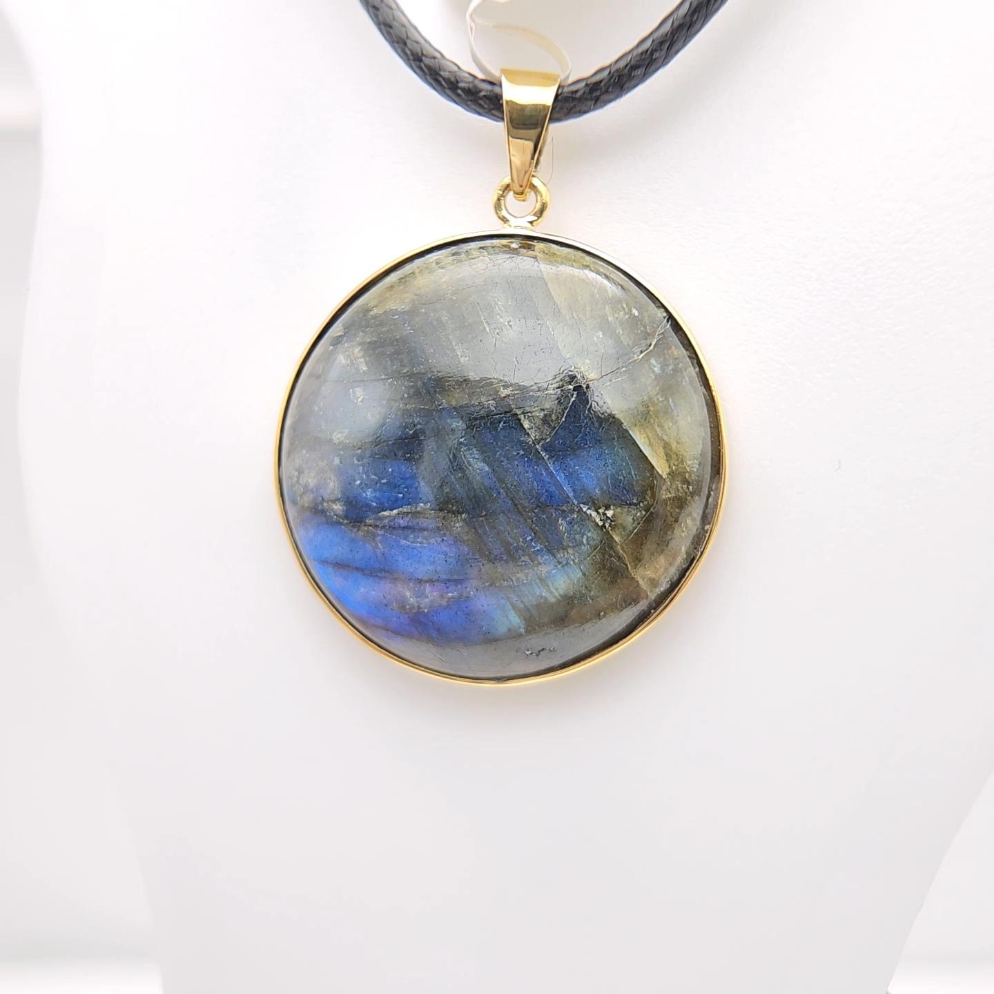 Ciondolo con pietra di labradorite naturale in argento 925 placcato in oro giallo in vendita 4