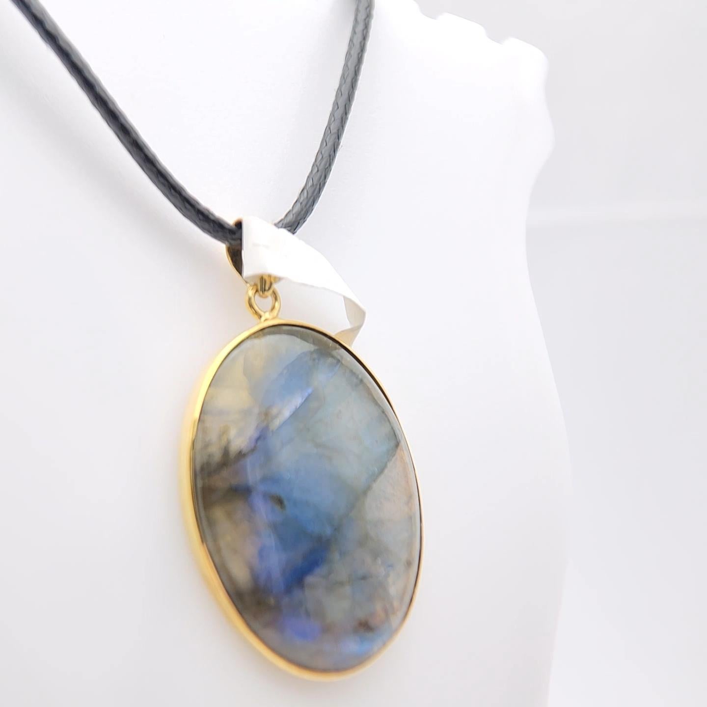 Pendentif en argent sterling plaqué or jaune avec labradorite naturelle Neuf - En vente à Brooklyn, NY