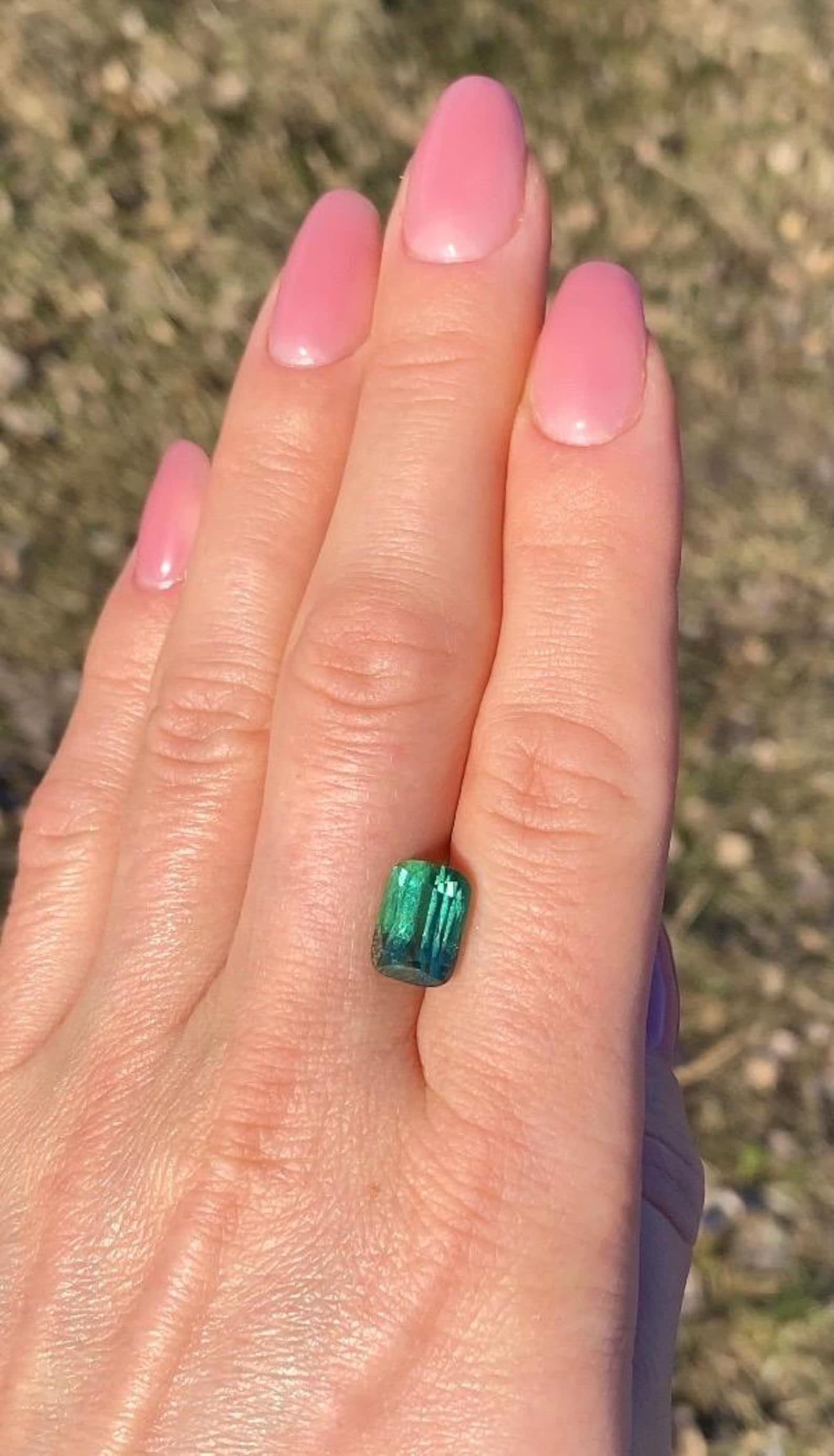 Gemma sfusa Nature Lagoon Tourmaline 6,12 ct. Taglio a cuscino Origine Afghanistan in vendita 4