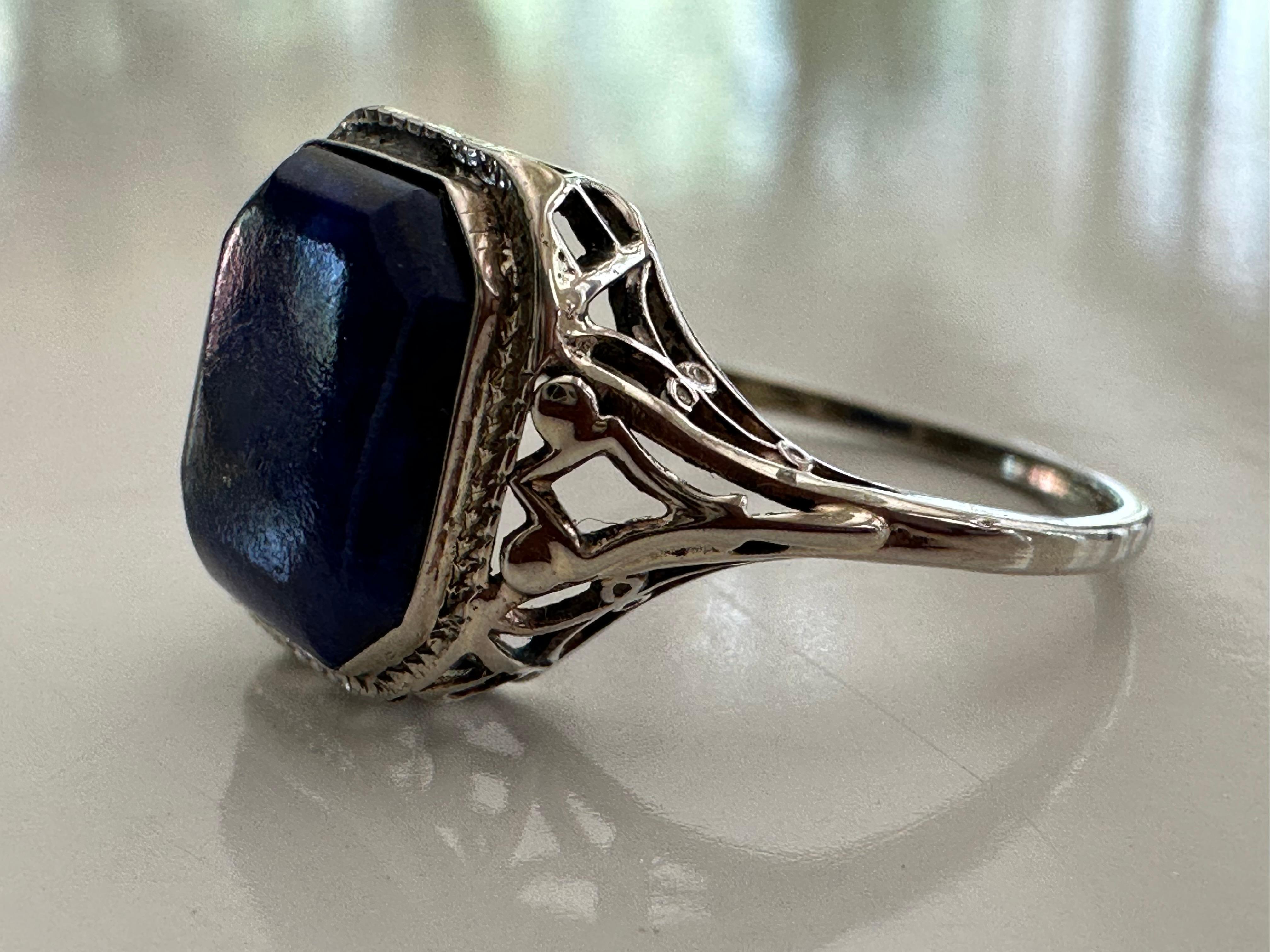 Women's Natural Lapis Lazuli and Filigree Ring For Sale