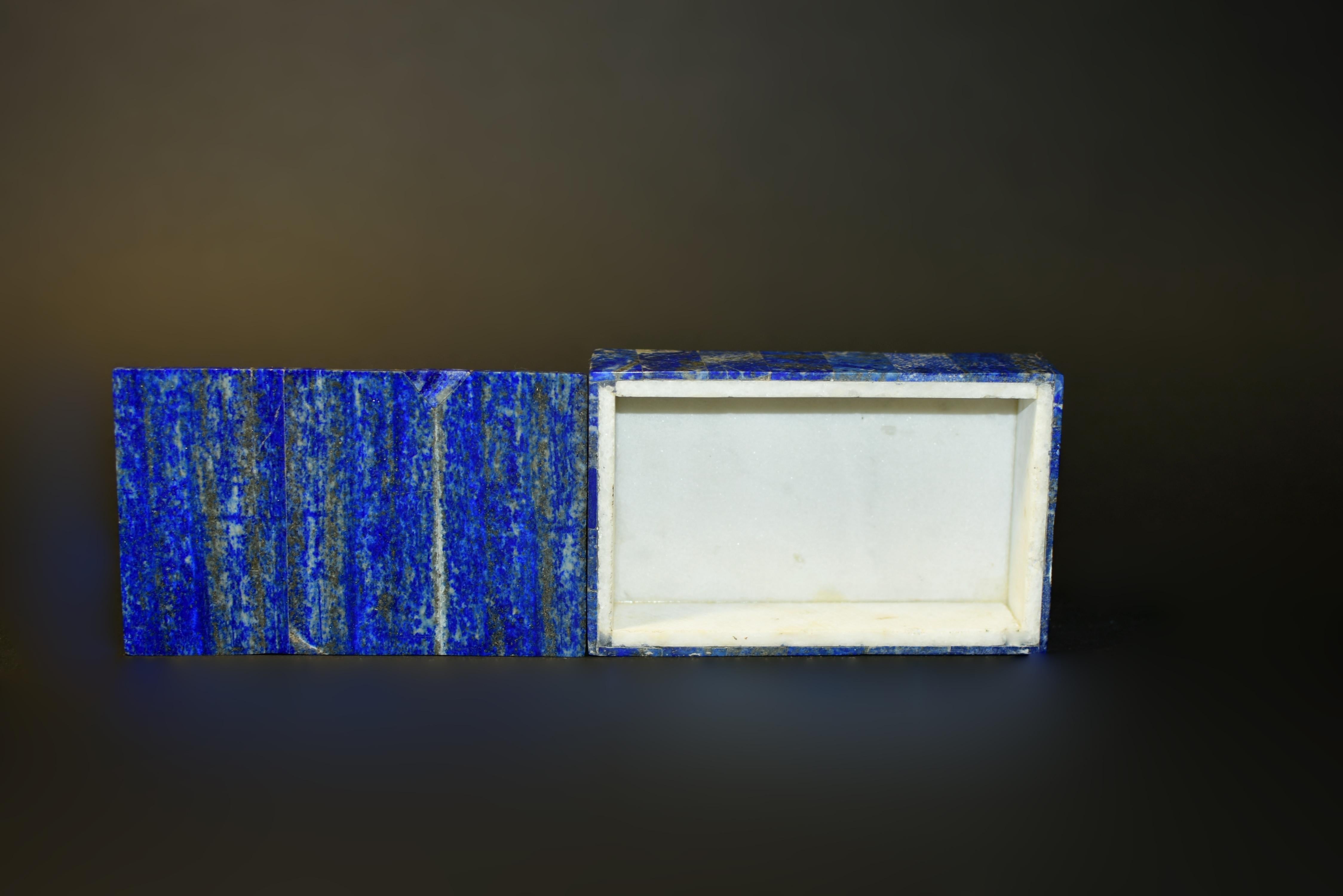 Boîte lapis-lazuli naturel  en vente 3