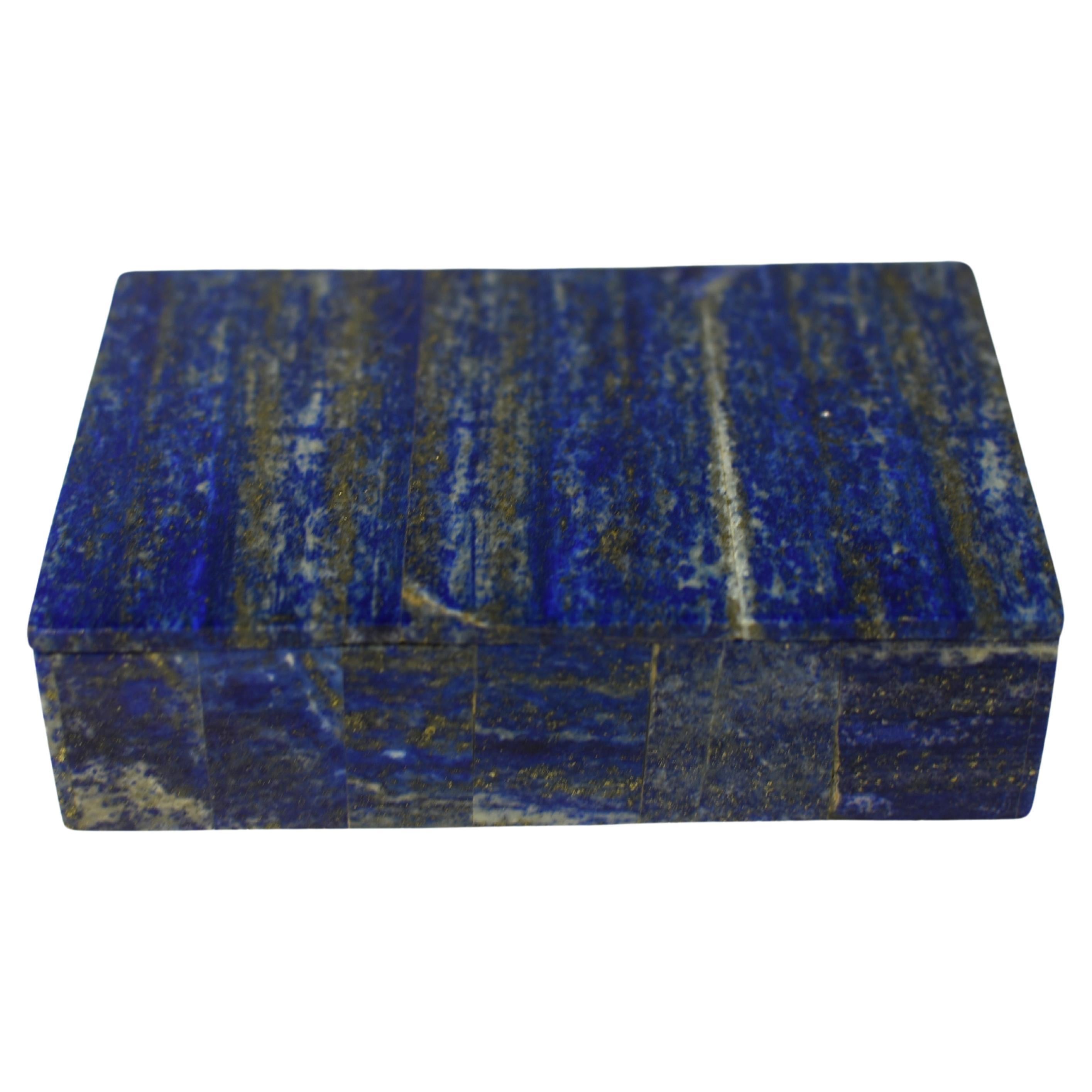 Boîte lapis-lazuli naturel  en vente