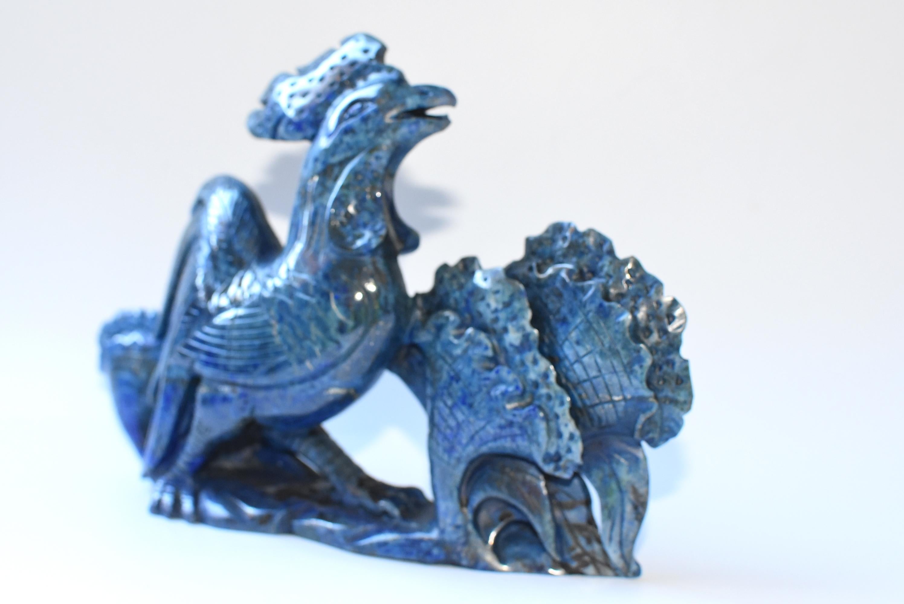 Natural Lapis Lazuli Rooster Sculpture In Excellent Condition In Somis, CA
