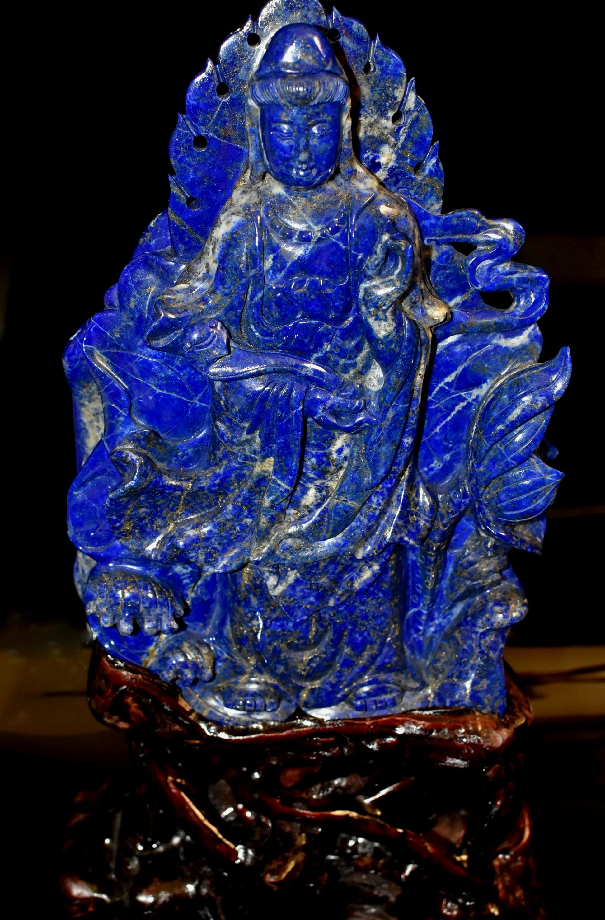 natürliche Lapislazuli-Statue der Guan Yin mit 6 lb Finest Grad im Angebot 5