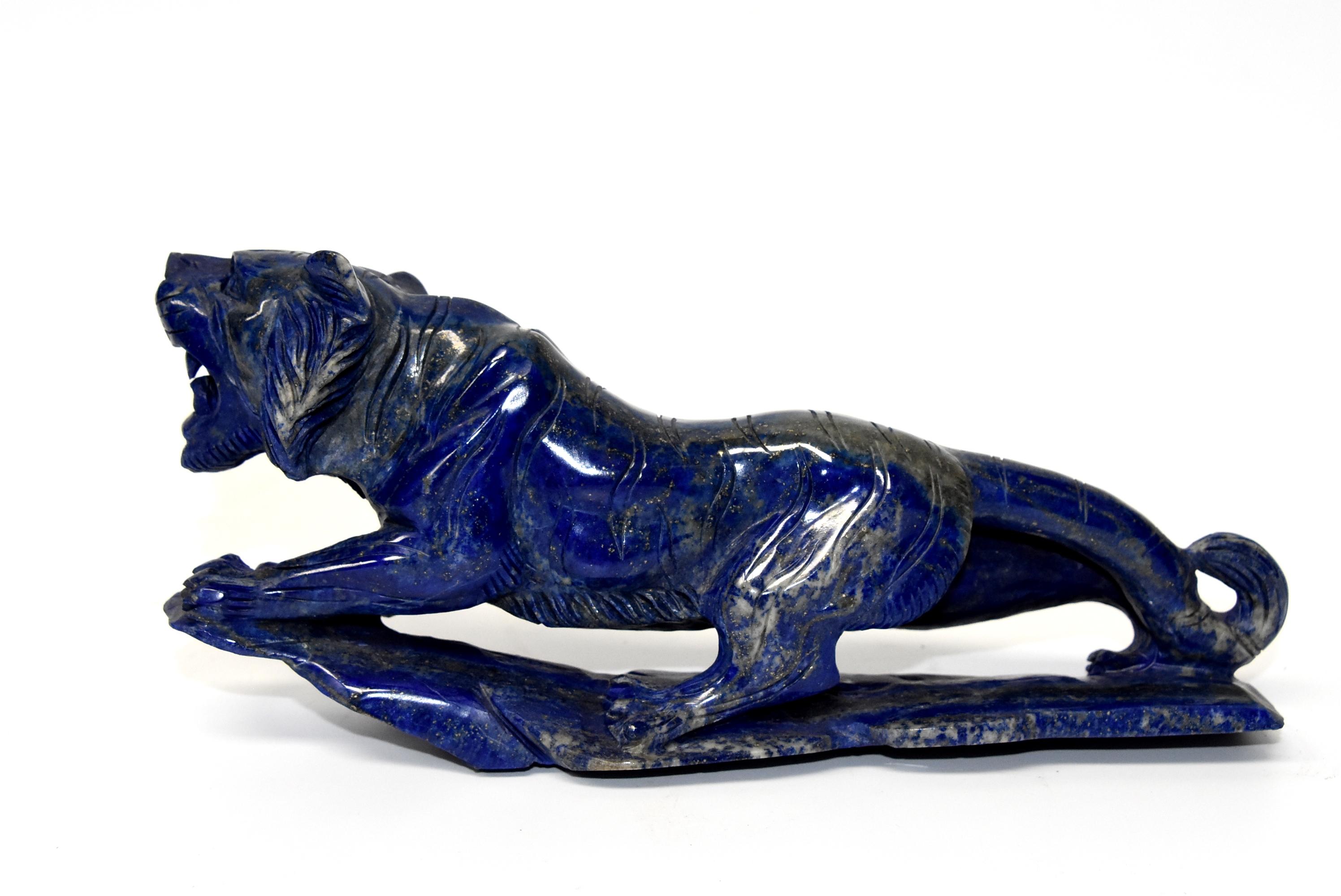 Natural Lapis Lazuli Tiger Sculpture In Excellent Condition In Somis, CA