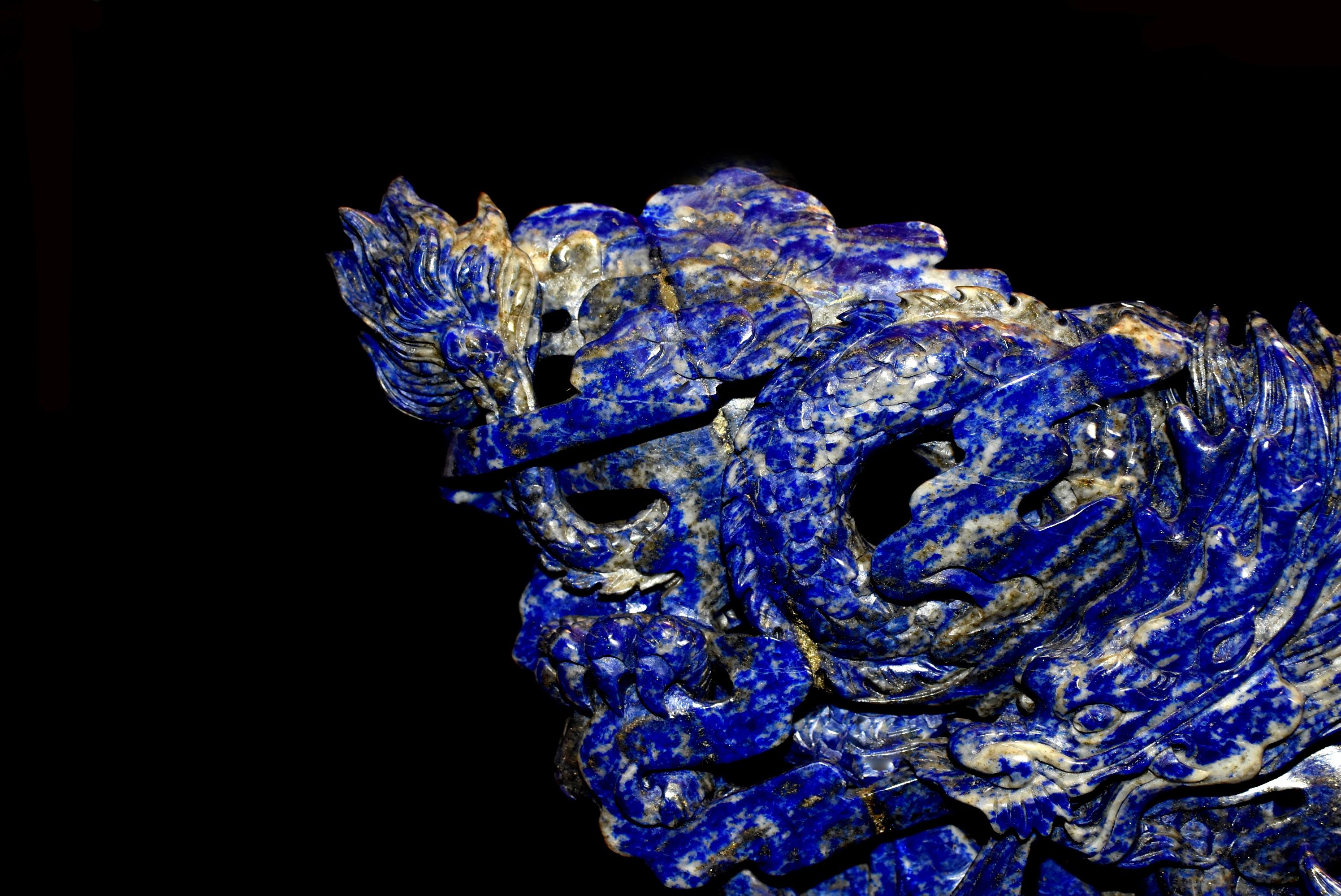 Natural Lapis Lazuli Dragon Multi-Dimensional Hand Carved For Sale 9