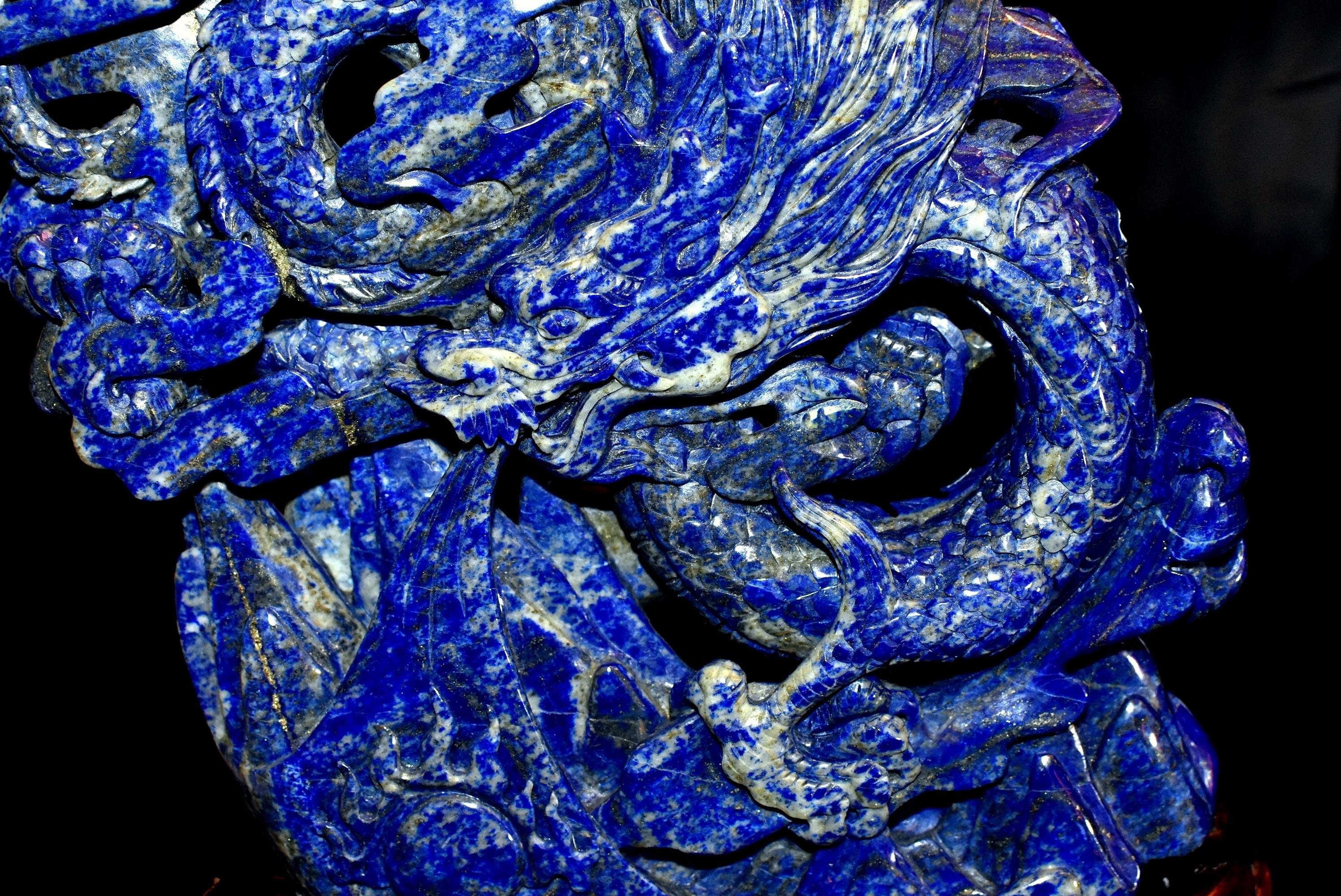 Natural Lapis Lazuli Dragon Multi-Dimensional Hand Carved For Sale 10