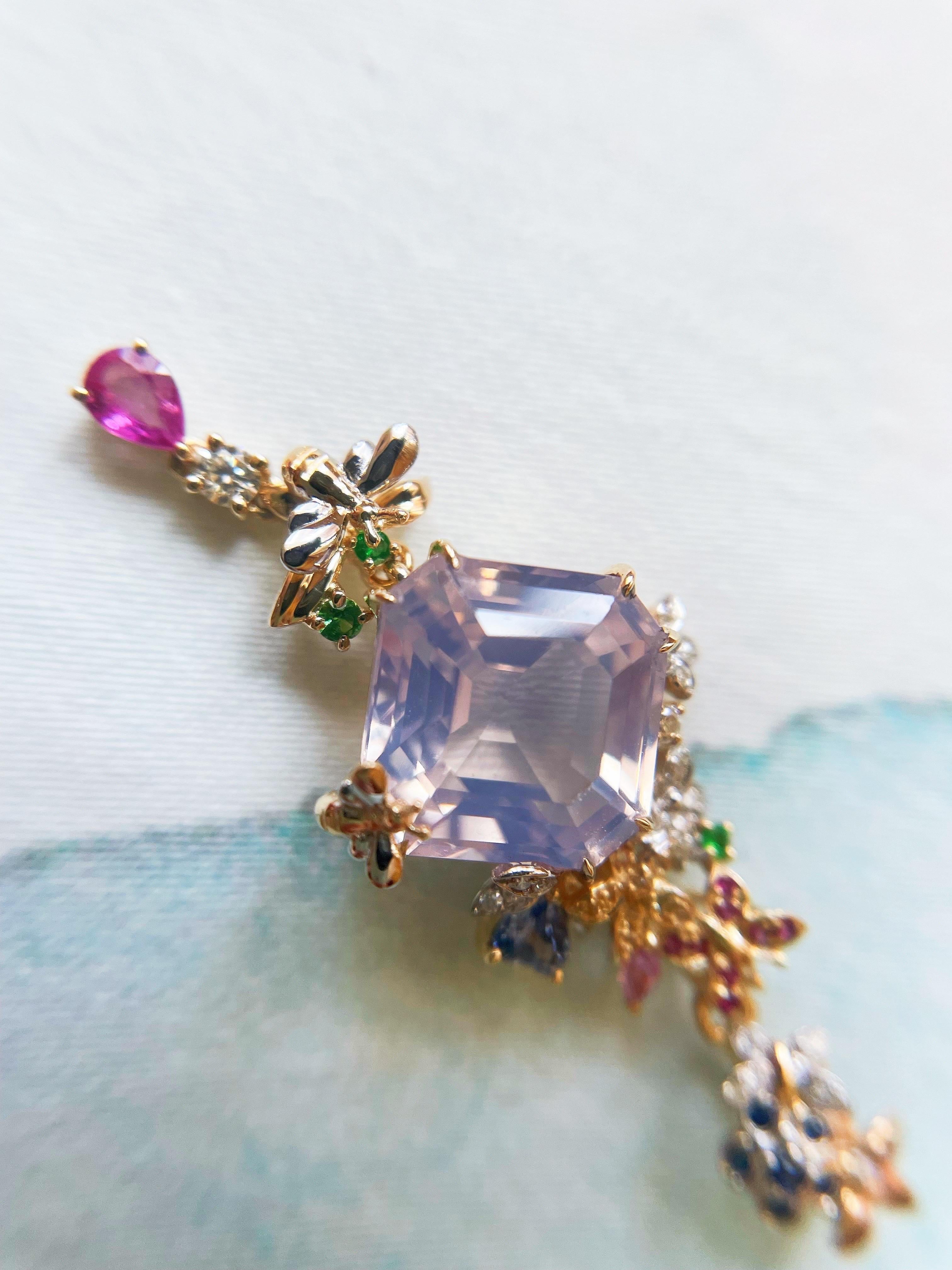 Colgante de Zafiros de Oro Bicolor 14k Floral de Mariposa Amatista Lavanda Natural en venta 1