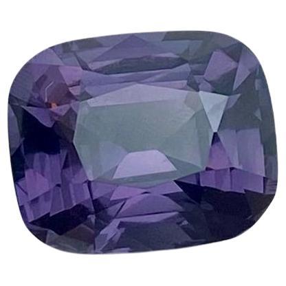 Cushion Cut Natural Lavender Purple spinel quality VS, 3.13 Ct. gemstone, Cushion cut For Sale