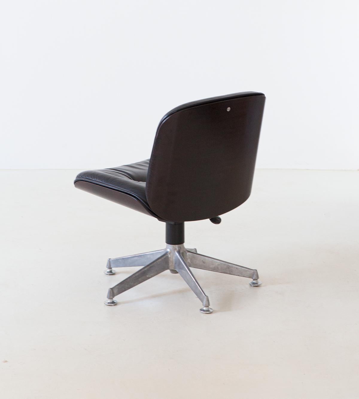 Natural Leather and Dark Wood Office Chairs by Ico Parisi for MIM Roma, 1960s 1