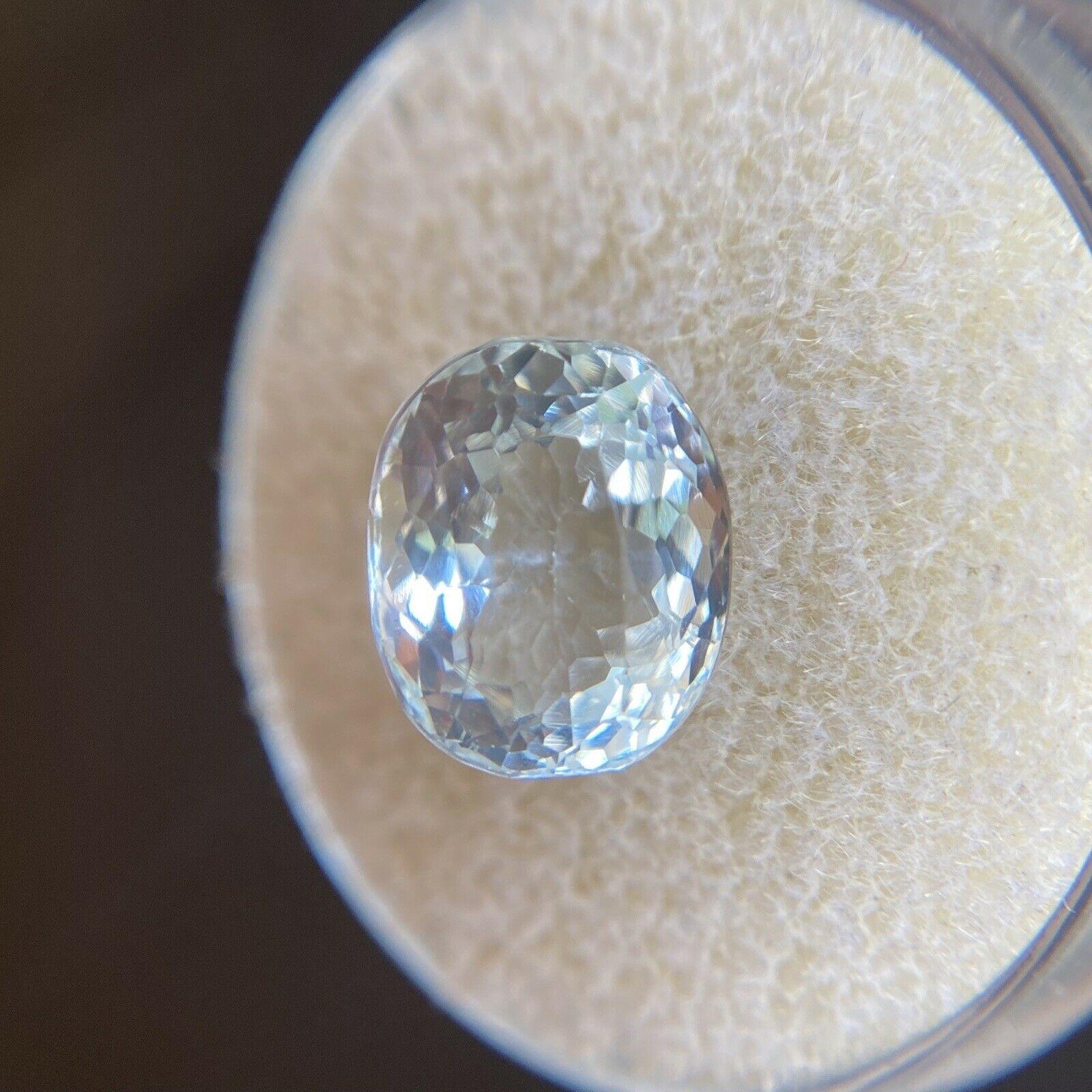 Natürlicher hellblauer Aquamarin 3,66 Karat, Ovalschliff, loser Edelstein im Zustand „Neu“ in Birmingham, GB