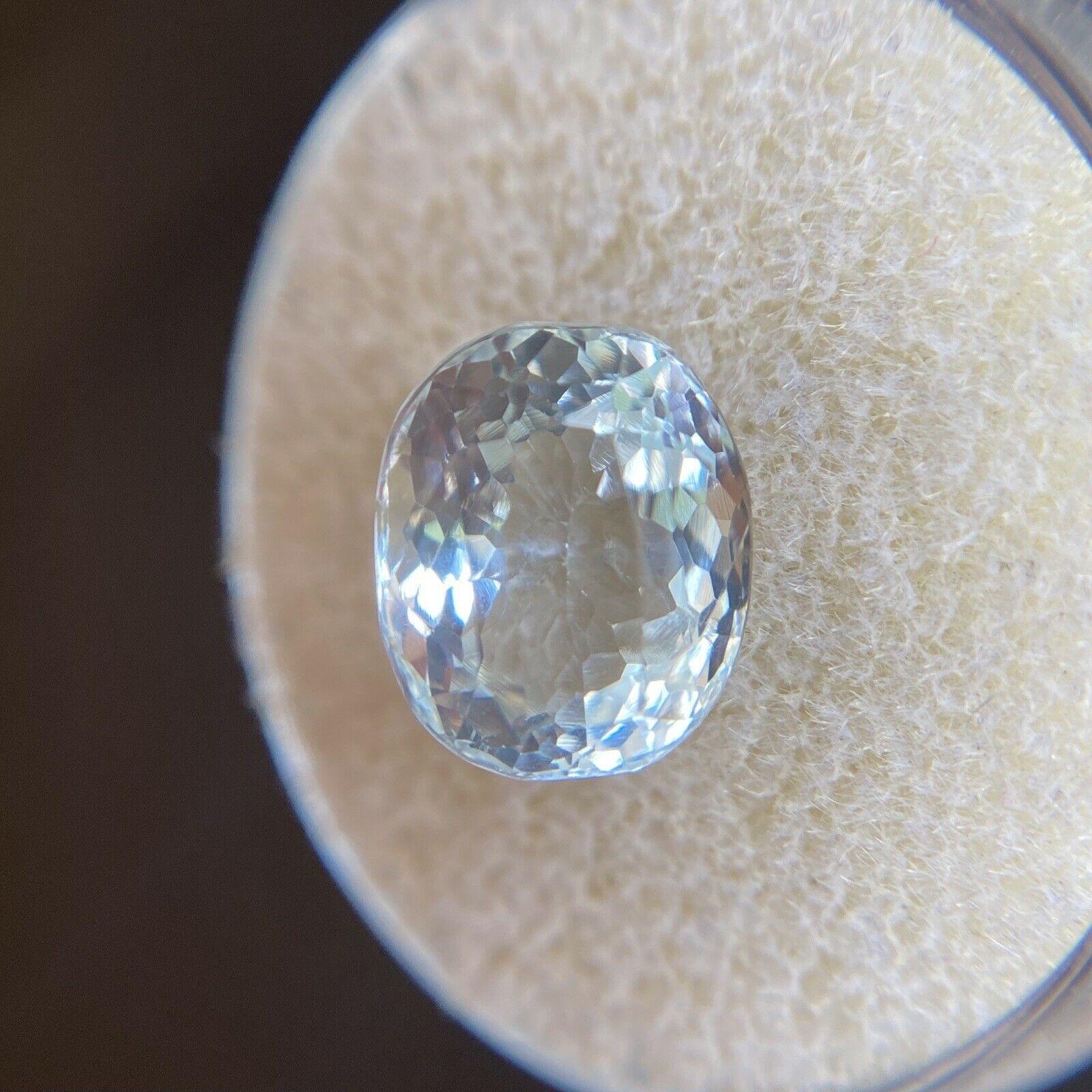 Natürlicher hellblauer Aquamarin 3,66 Karat, Ovalschliff, loser Edelstein 3