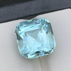 Aigue-marine naturelle bleu clair, taille coussin, 16,47 carats, pierre en vrac