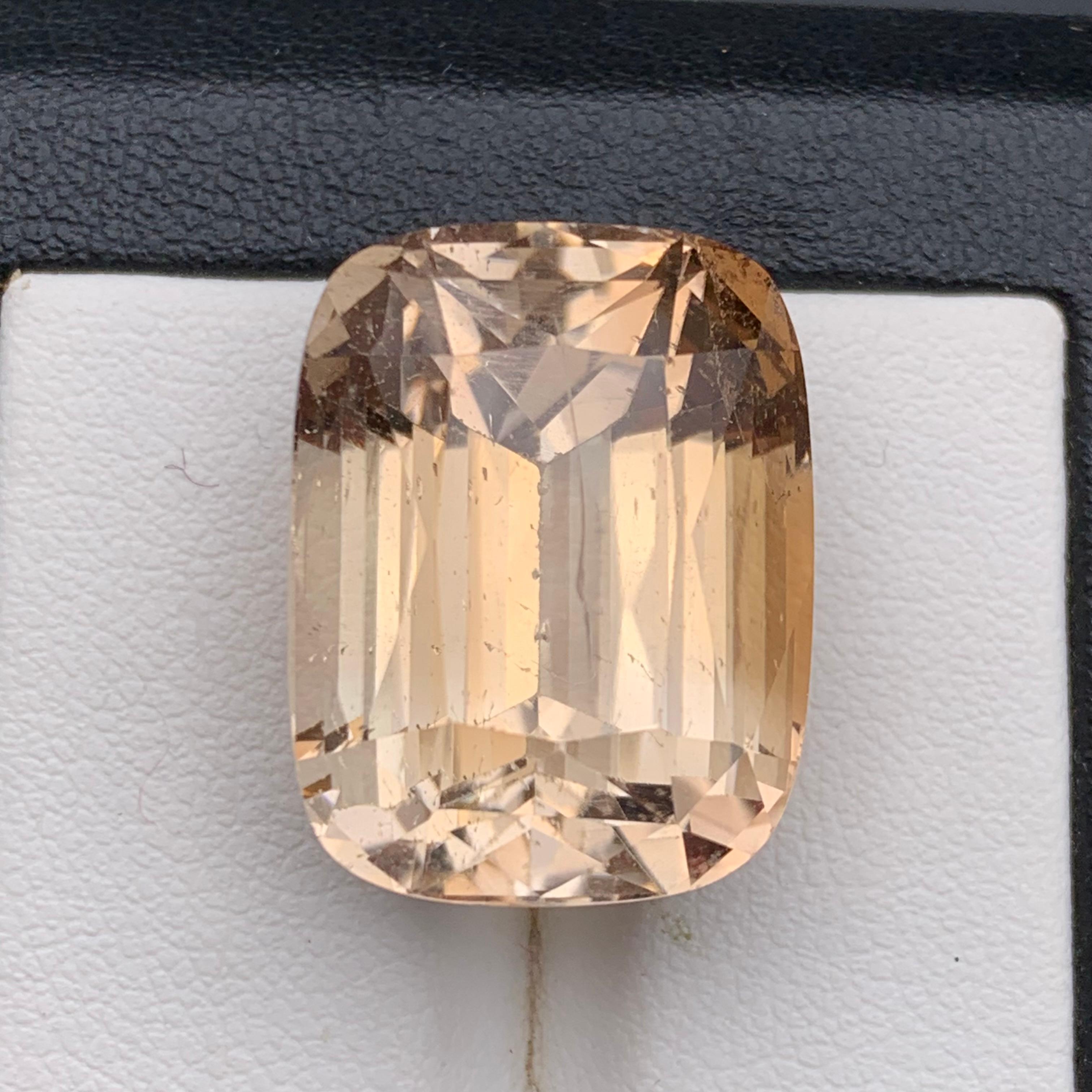 Topazio naturale marrone dorato 42,58 carati taglio cuscino per ciondolo in vendita 5
