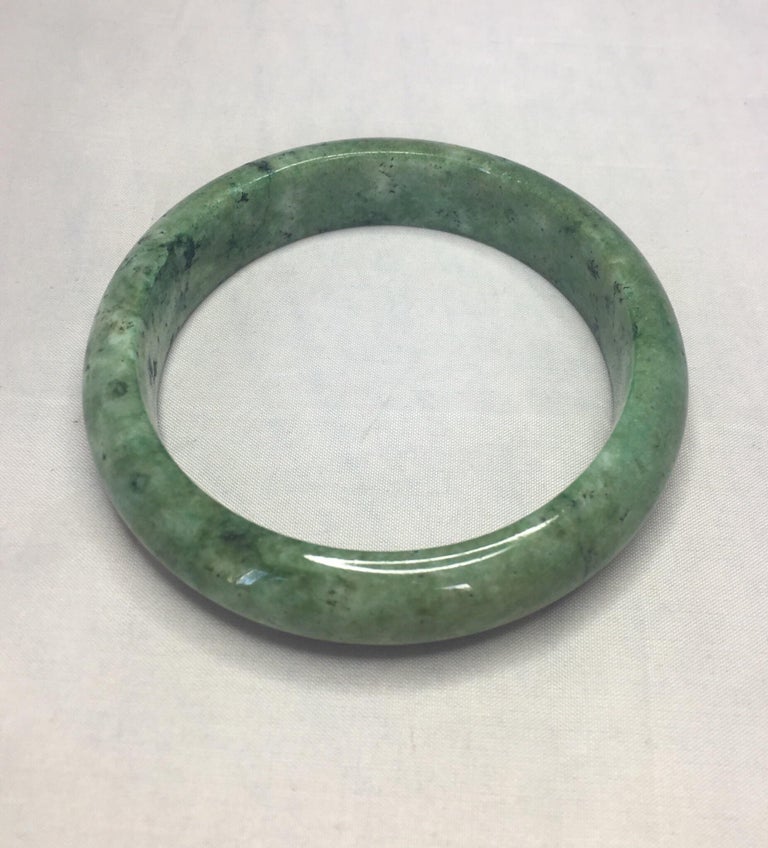 Natural Light Green Jadeite Jade Bangle Bracelet Mottled Green 77g at
