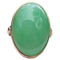 Natural Light Green Oval Jadeite Ring in 14 Karat Gold 